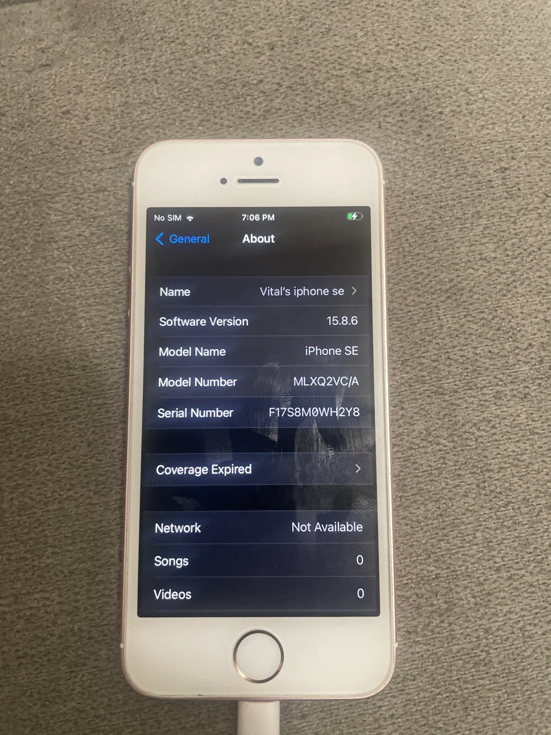 Apple iPhone SE (1st Gen) - 64GB - Rose Gold