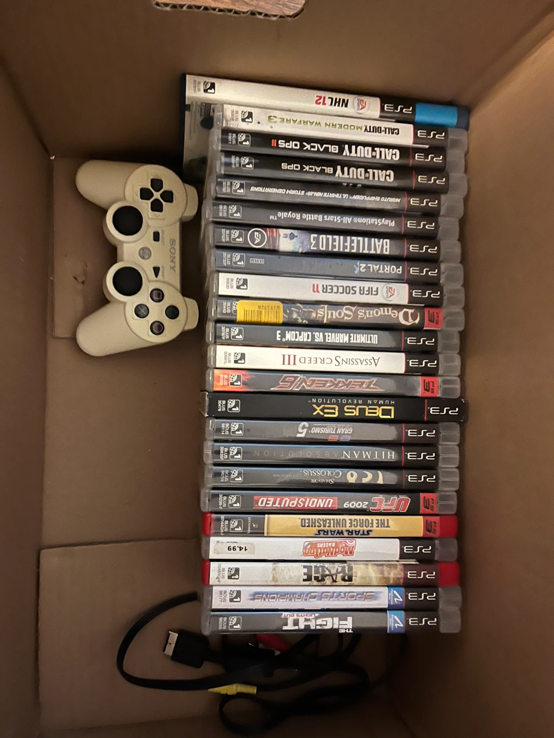 PlayStation 3 Console with 23 Games and Controllers - photo 2