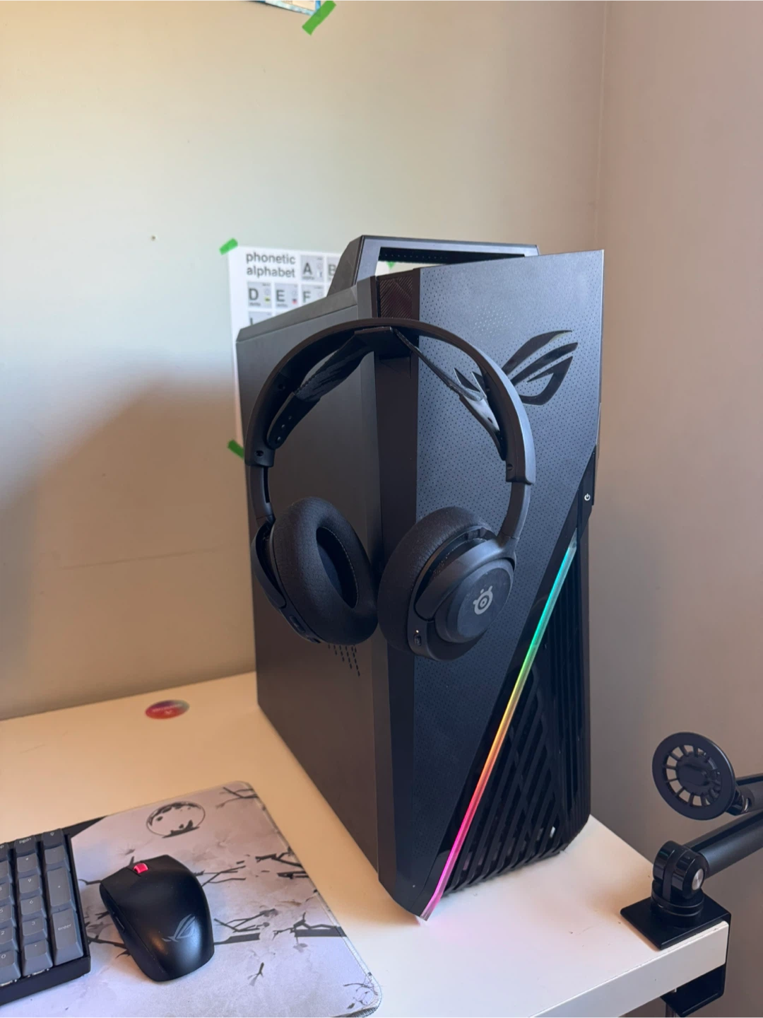 ASUS ROG Gaming PC - RTX3060ti, Ryzen 5, 16GB, 525BG NVMe