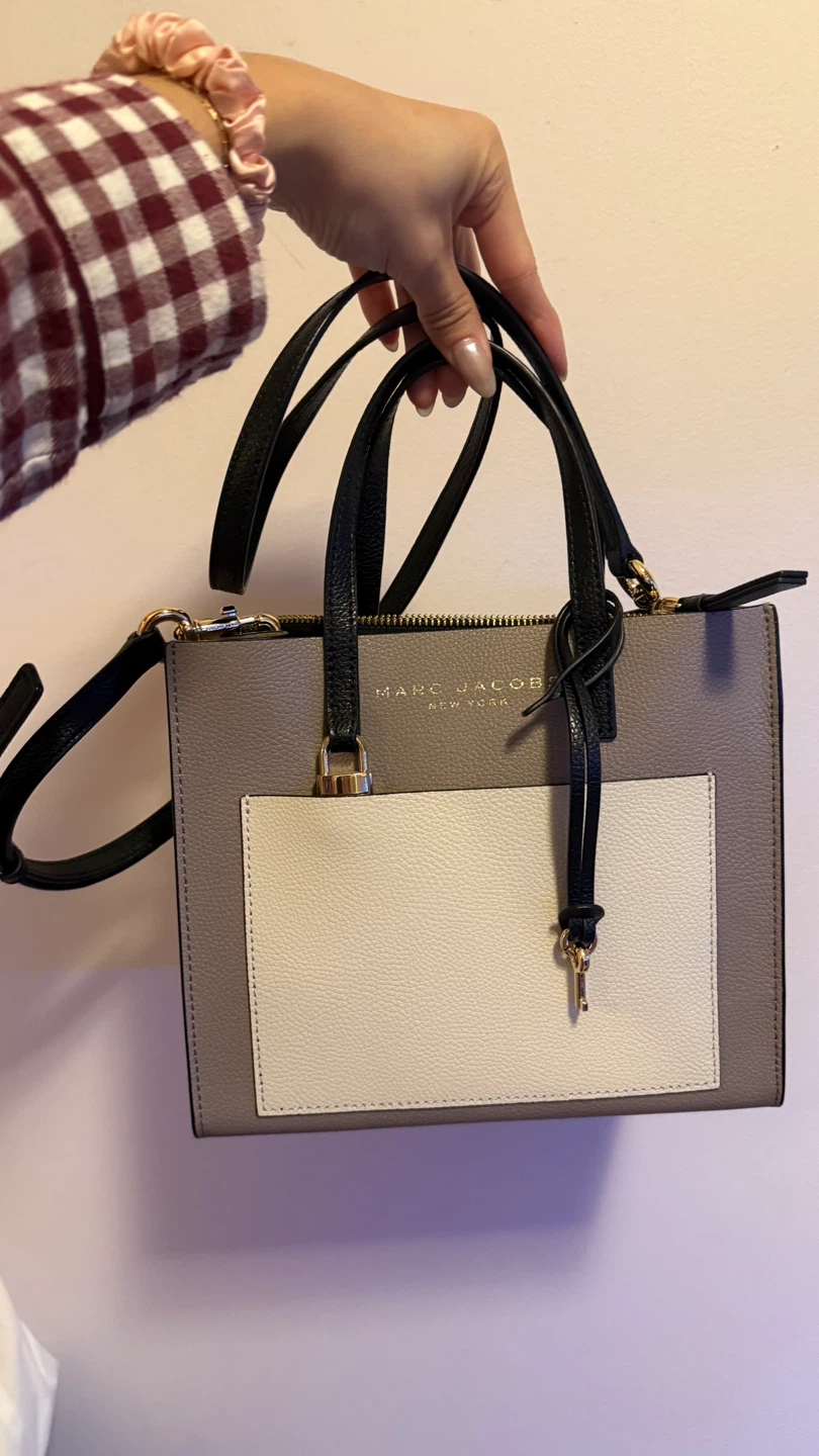Marc Jacobs Top Handle Bag 🏆