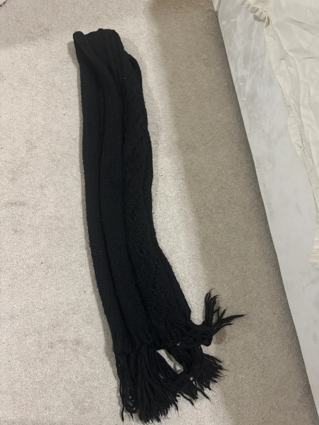 GAP Black Knit Scarf with Tassels - photo 2
