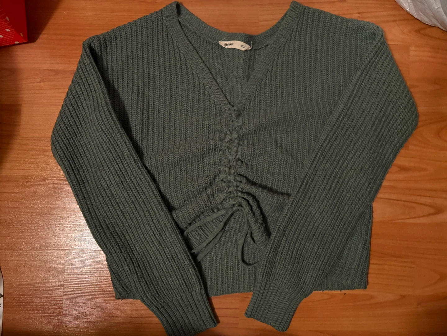 Bluenotes Green Adjustable Crop V-Neck Sweater