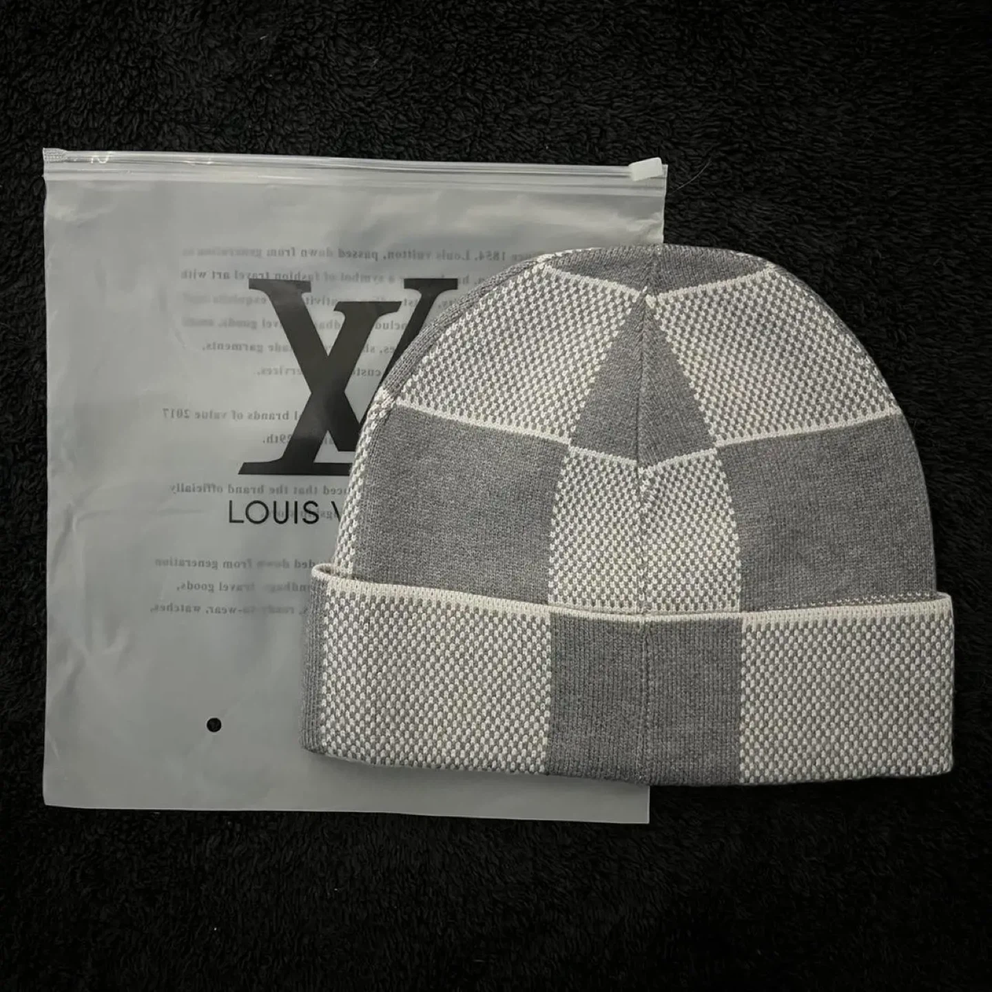 Louis Vuitton Beanie - photo 4