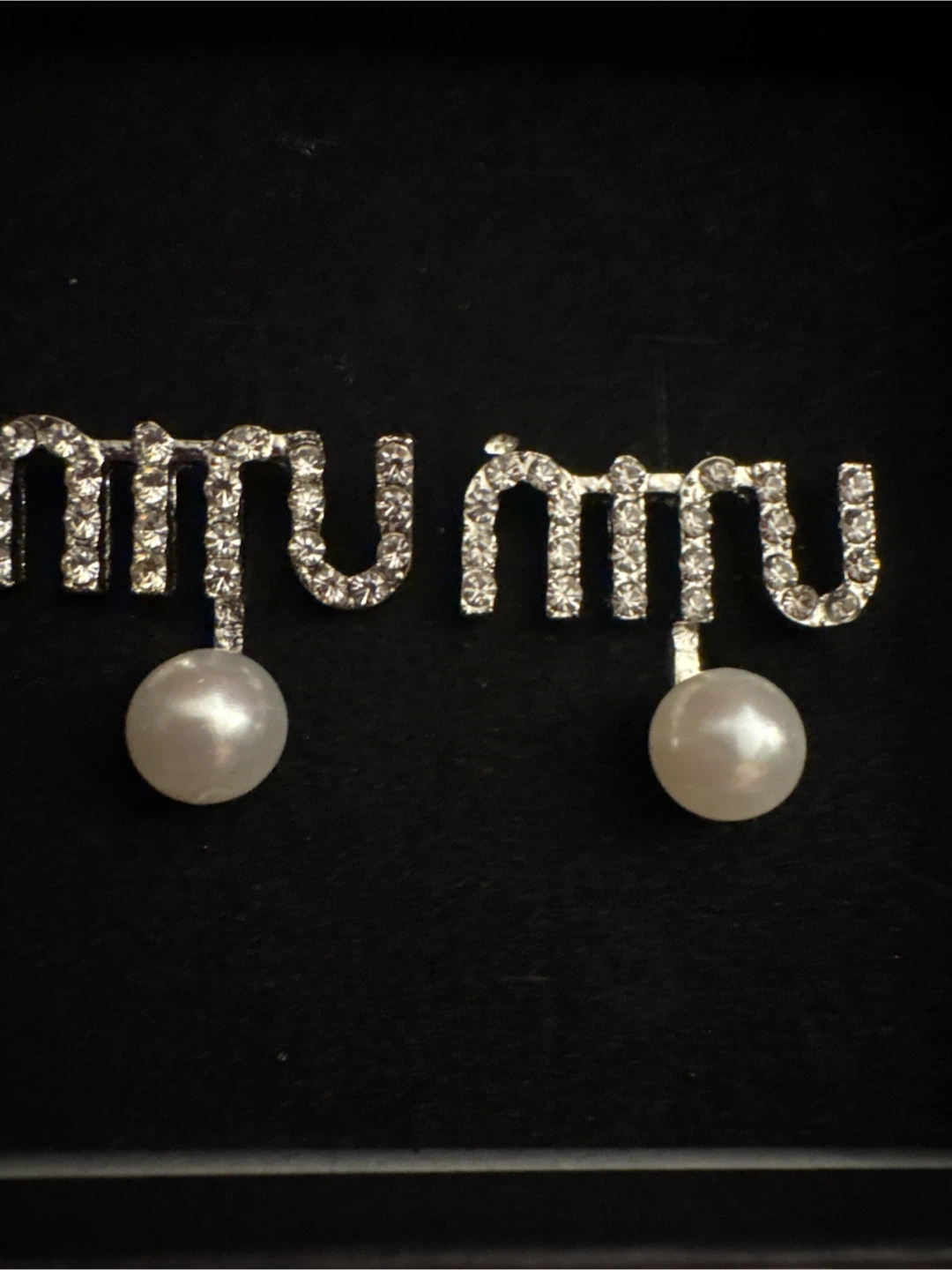Modern Artist silver Miu Miu Crystal Pearl Drop Earrings 🏆