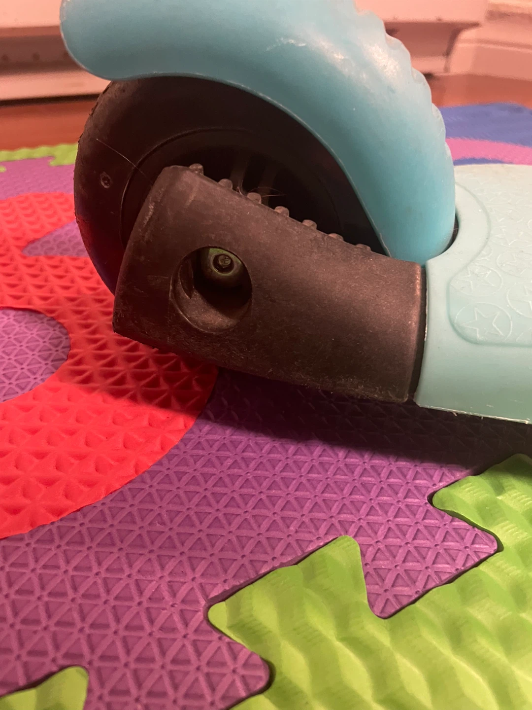 Turquoise 3-Wheel Scooter for Children - photo 4
