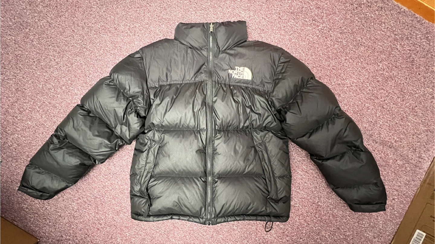 The North Face Black Puffer Jacket（small，medium） - photo 2