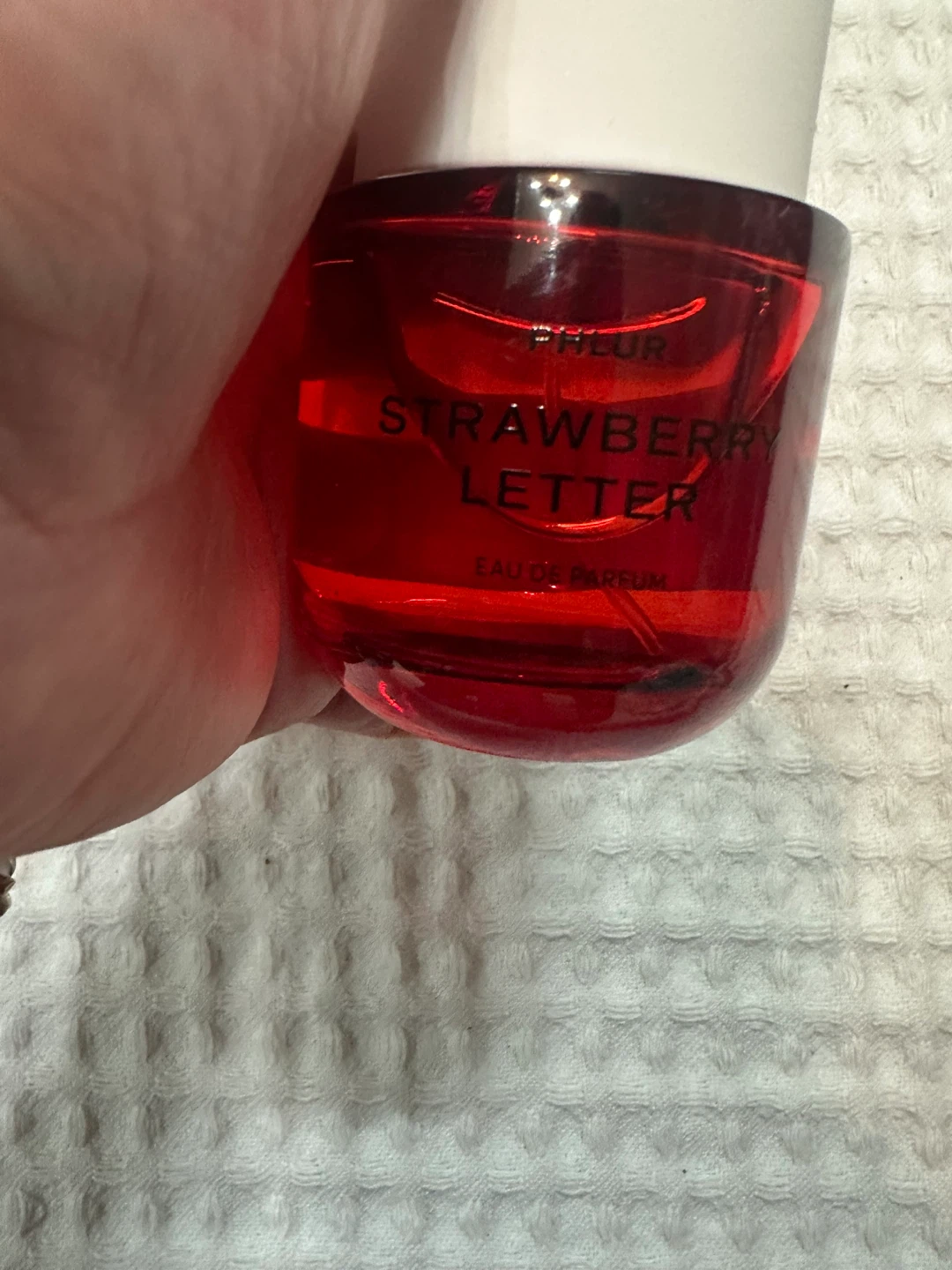 PHLUR Strawberry Letter Eau de Parfum - 1.7 oz - photo 4