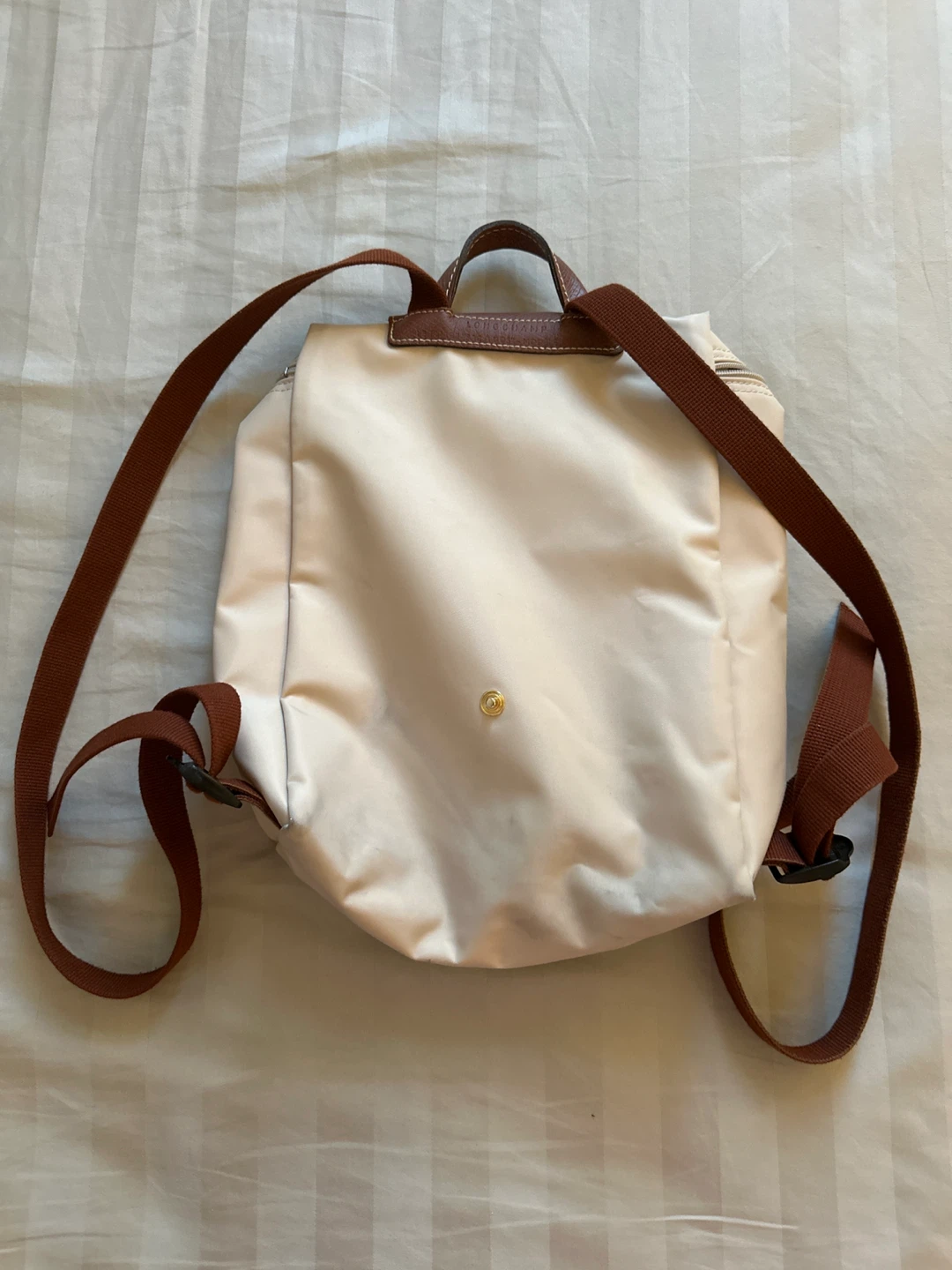White Longchamp Le Pliage Backpack - photo 2