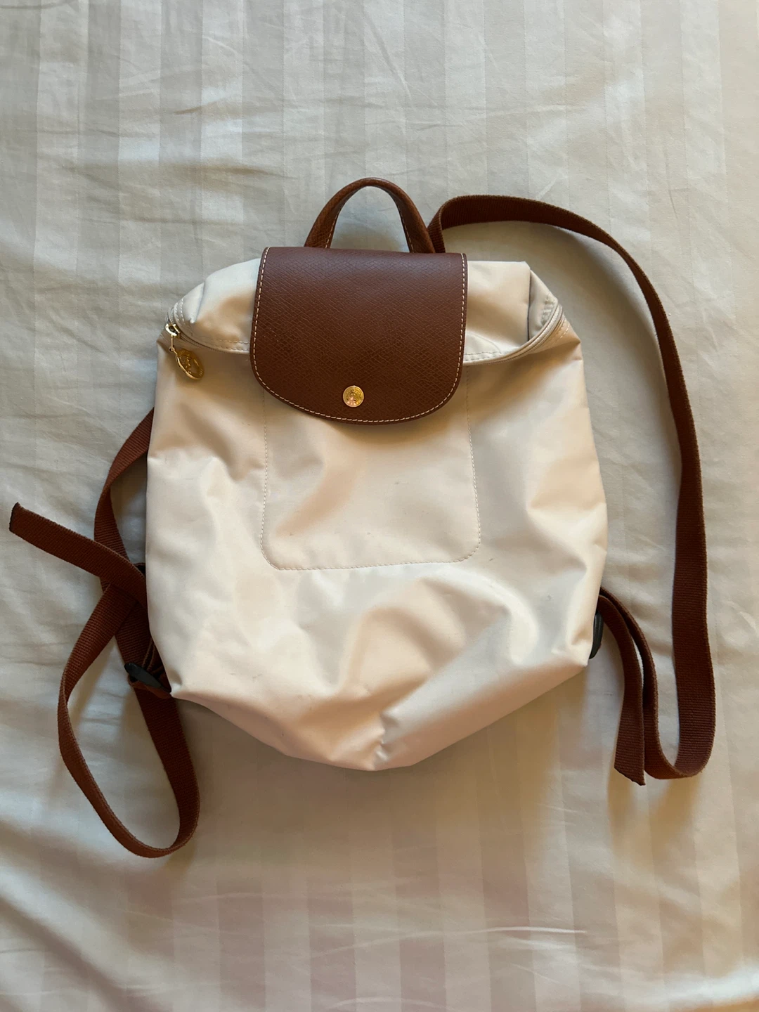 White Longchamp Le Pliage Backpack