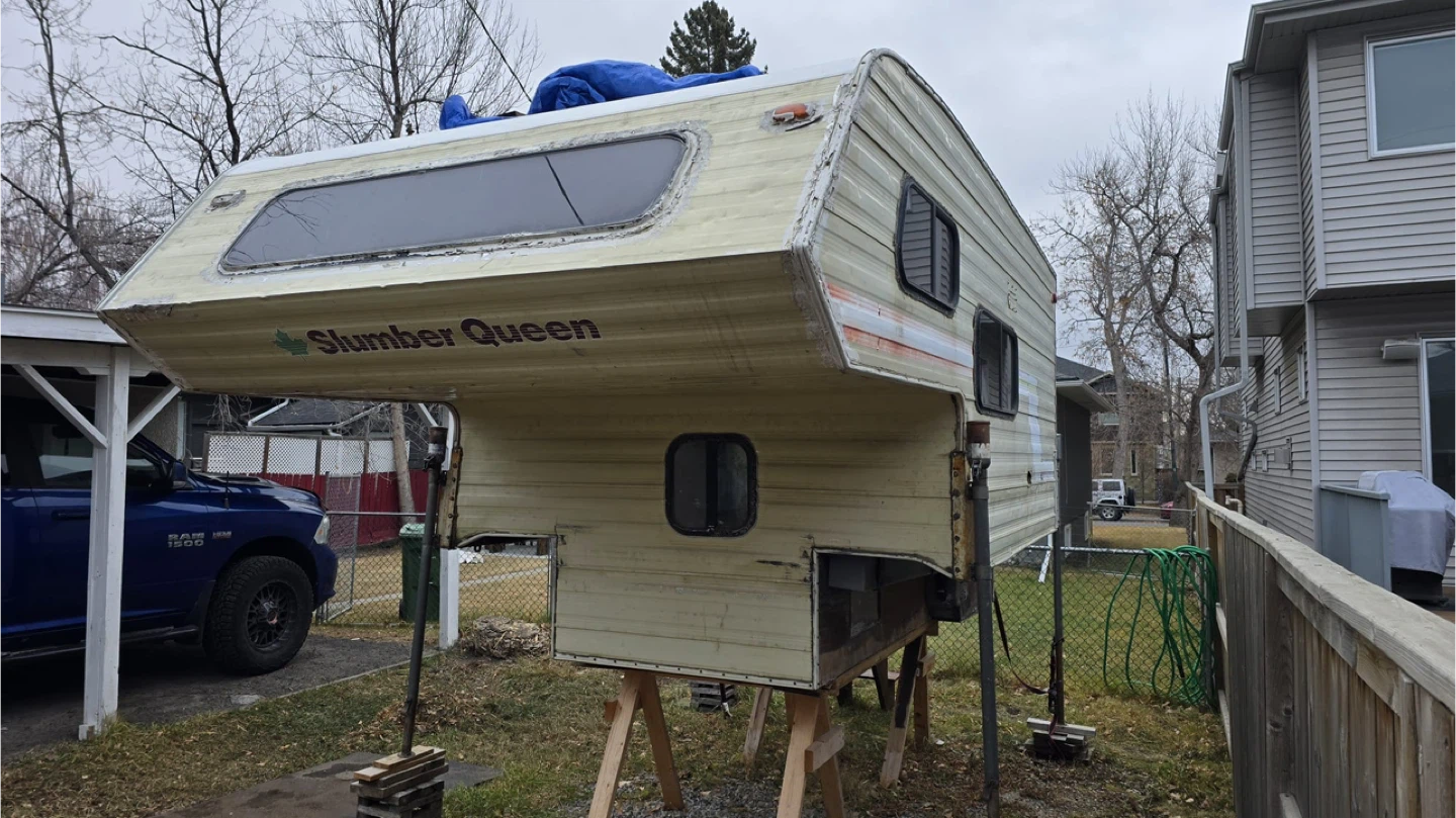 Slumber Queen Truck Camper - photo 2