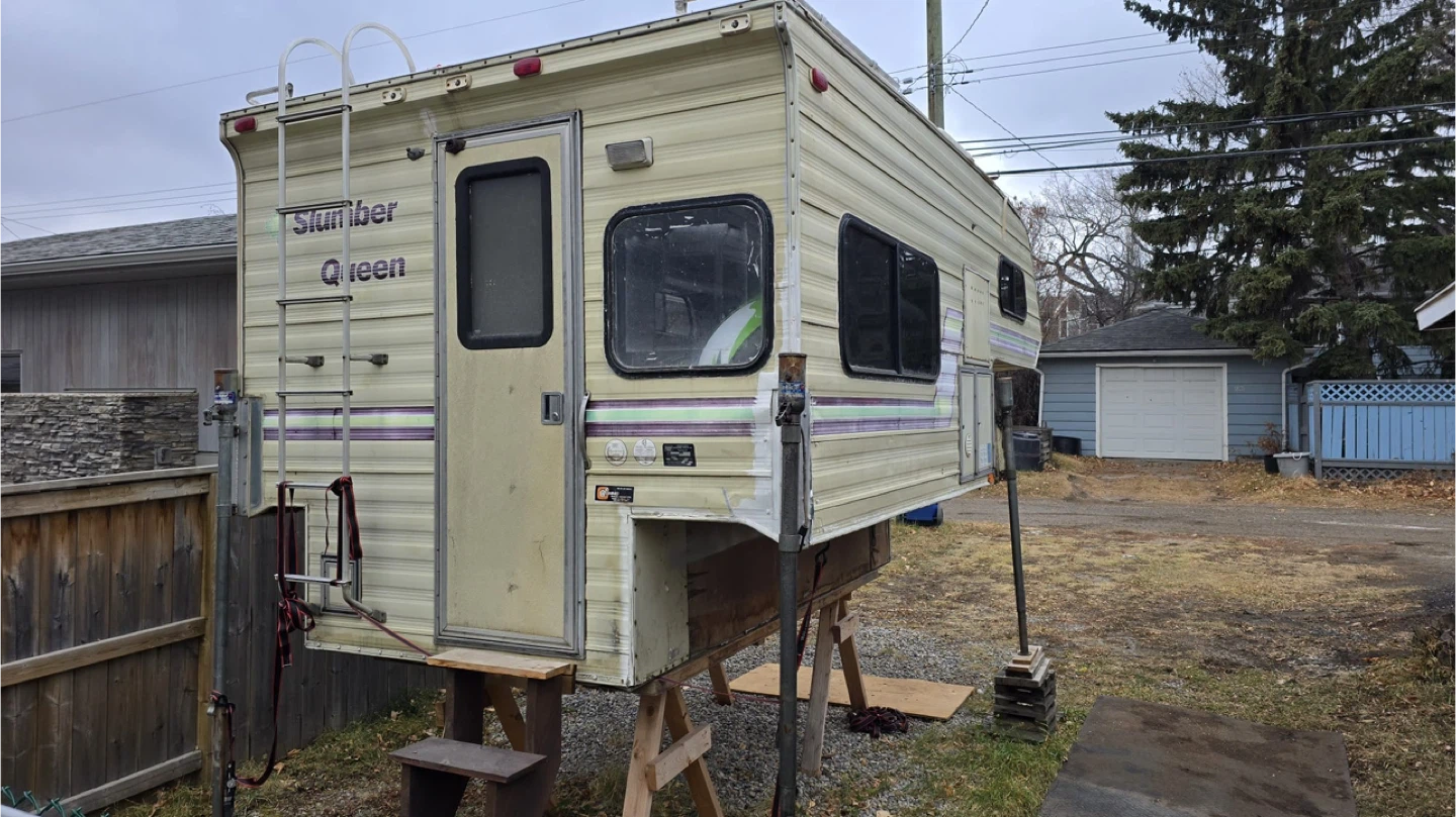 Slumber Queen Truck Camper - photo 5