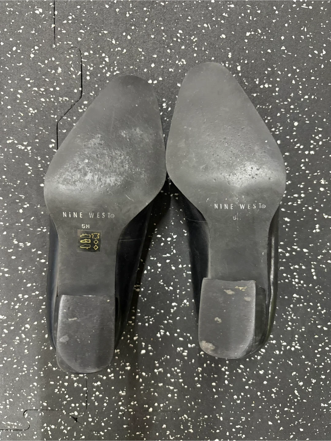 Nine West Classic Black Pumps Sz 5 🏆 - photo 2