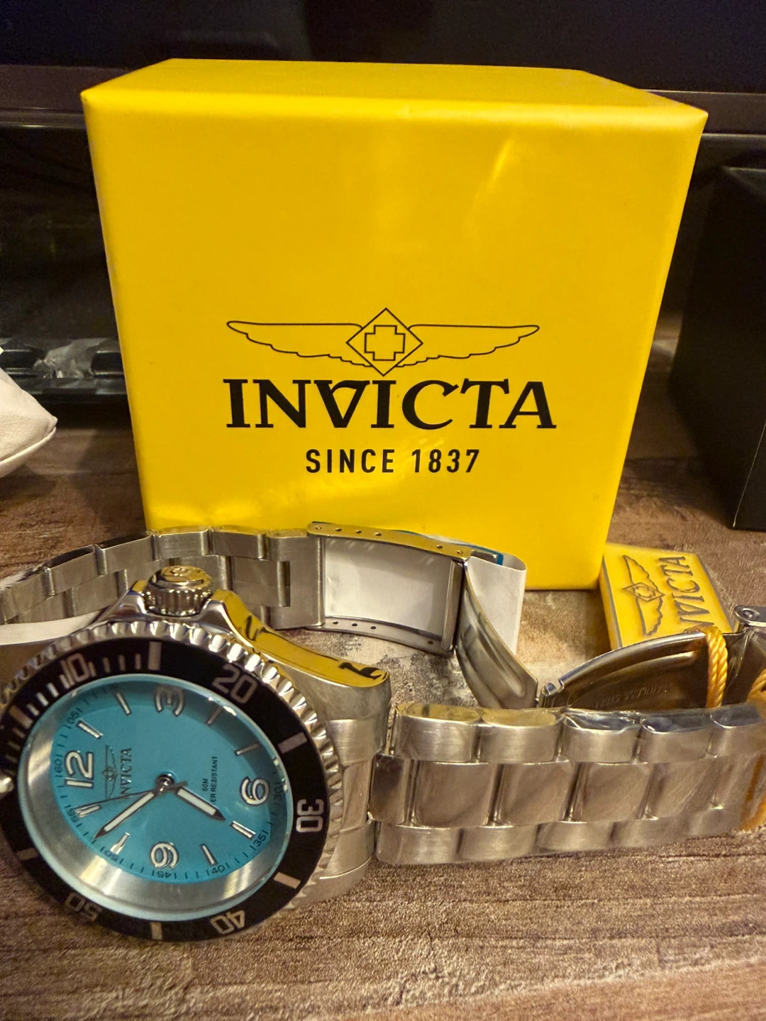 Invicta Specialty 40 mm Water Resistant Watch - photo 2