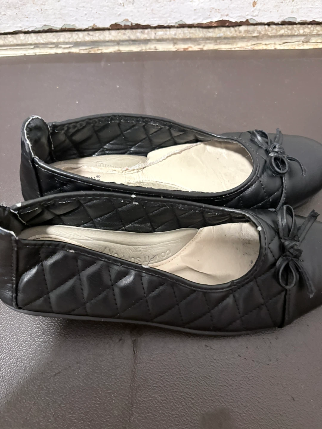 Rasolli Black Quilted Ballet Flats with Bows - photo 2