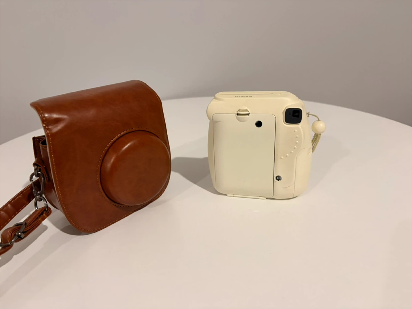 Fujifilm Instax Mini 8 Camera with Brown Case - photo 3