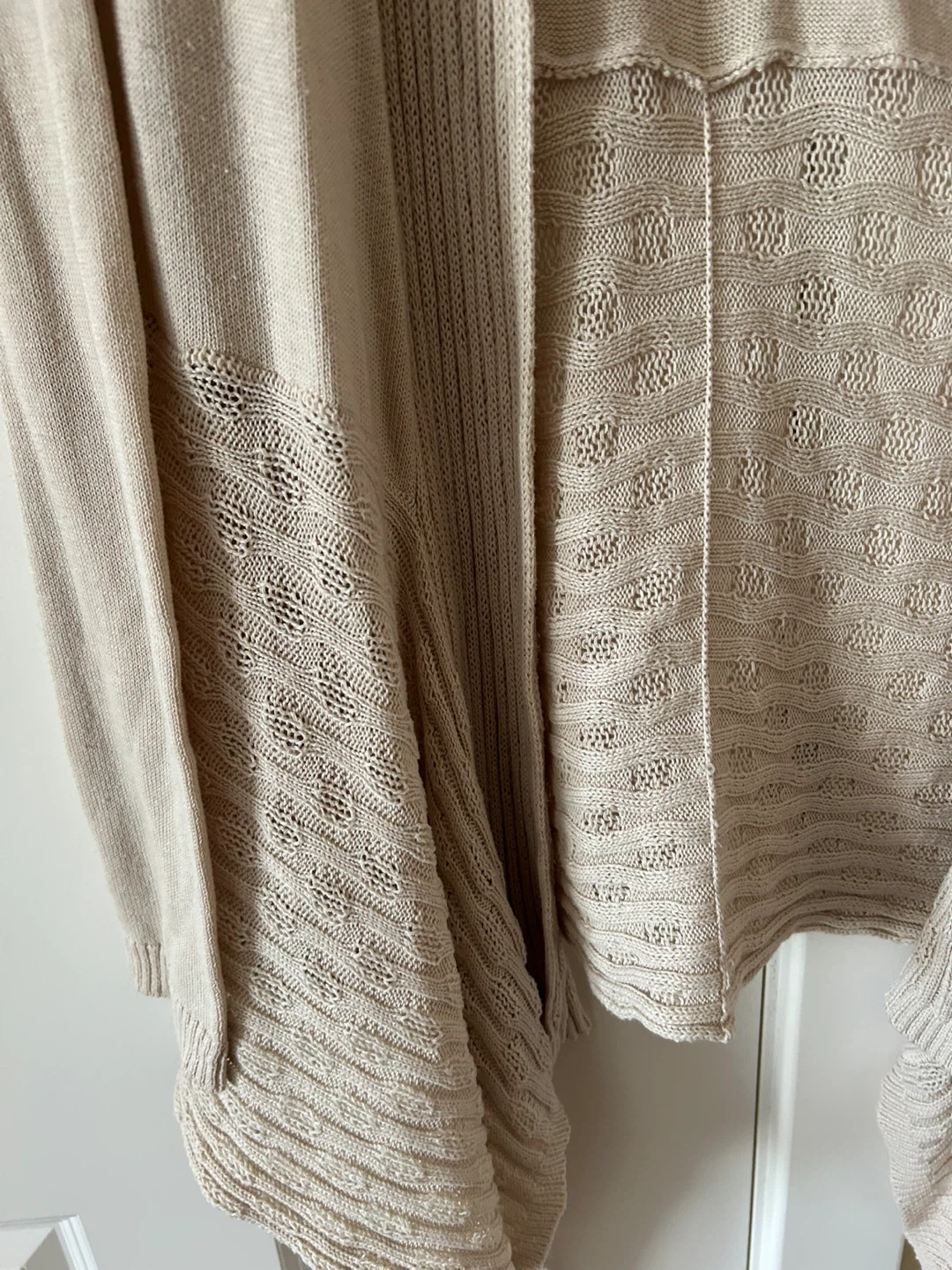 Beige Cardigan - Size Medium - photo 2