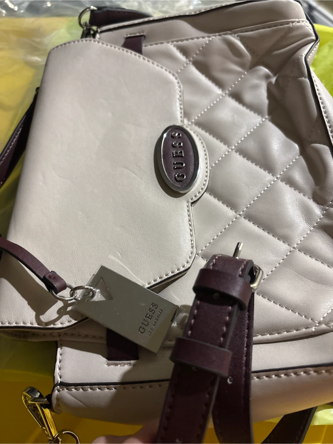 Guess Quilted Shoulder Bag - photo 2