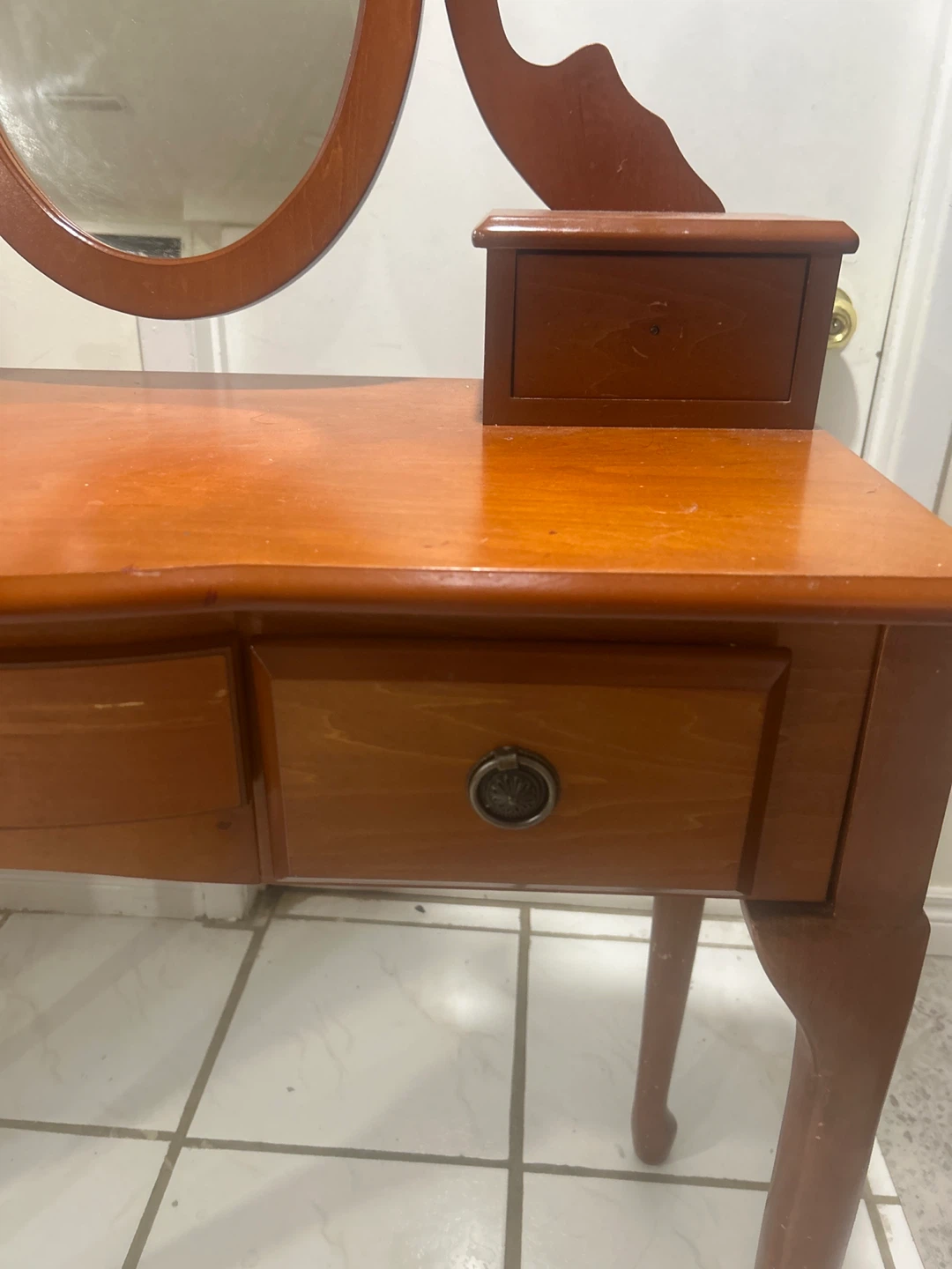 VINTAGE VANITY - photo 5