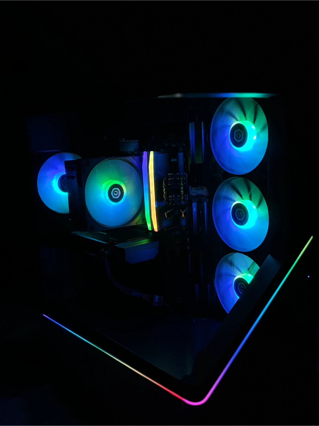DDR5 Ryzen 7 8700 Gaming PC - photo 2