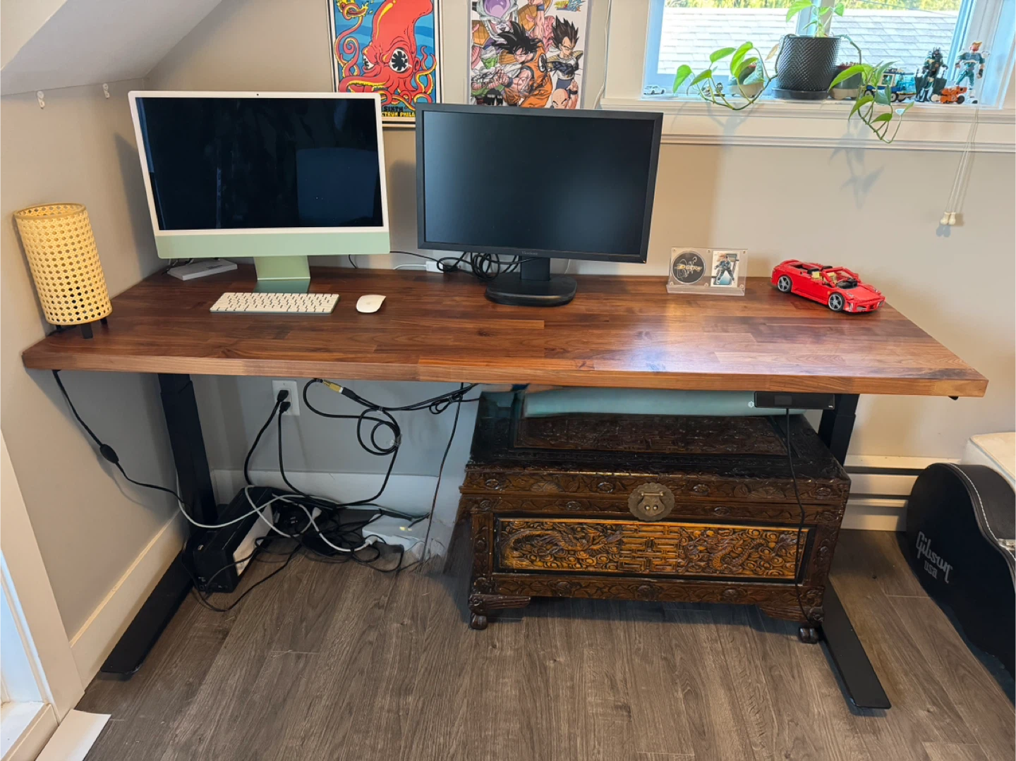 Ergonomic Standing Desk🏆 (spacious wooden surface)