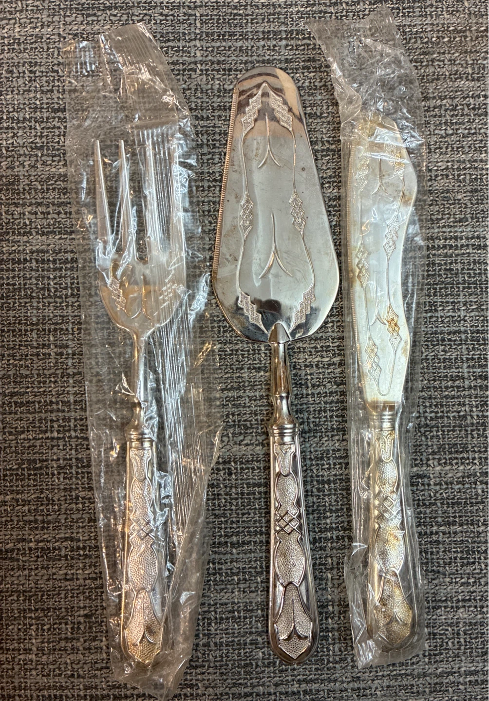 New Vintage Silver-Plated Cake Serving Set with Fork and Knife