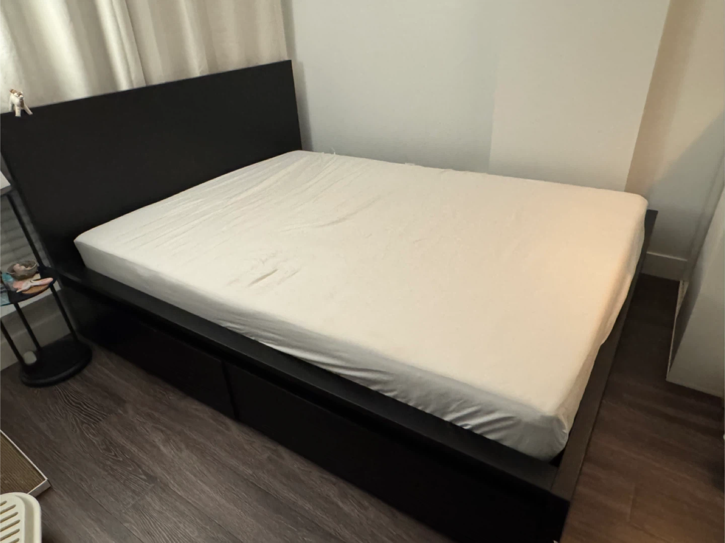 IKEA Queen Bed (Mattress+Frame) - photo 3