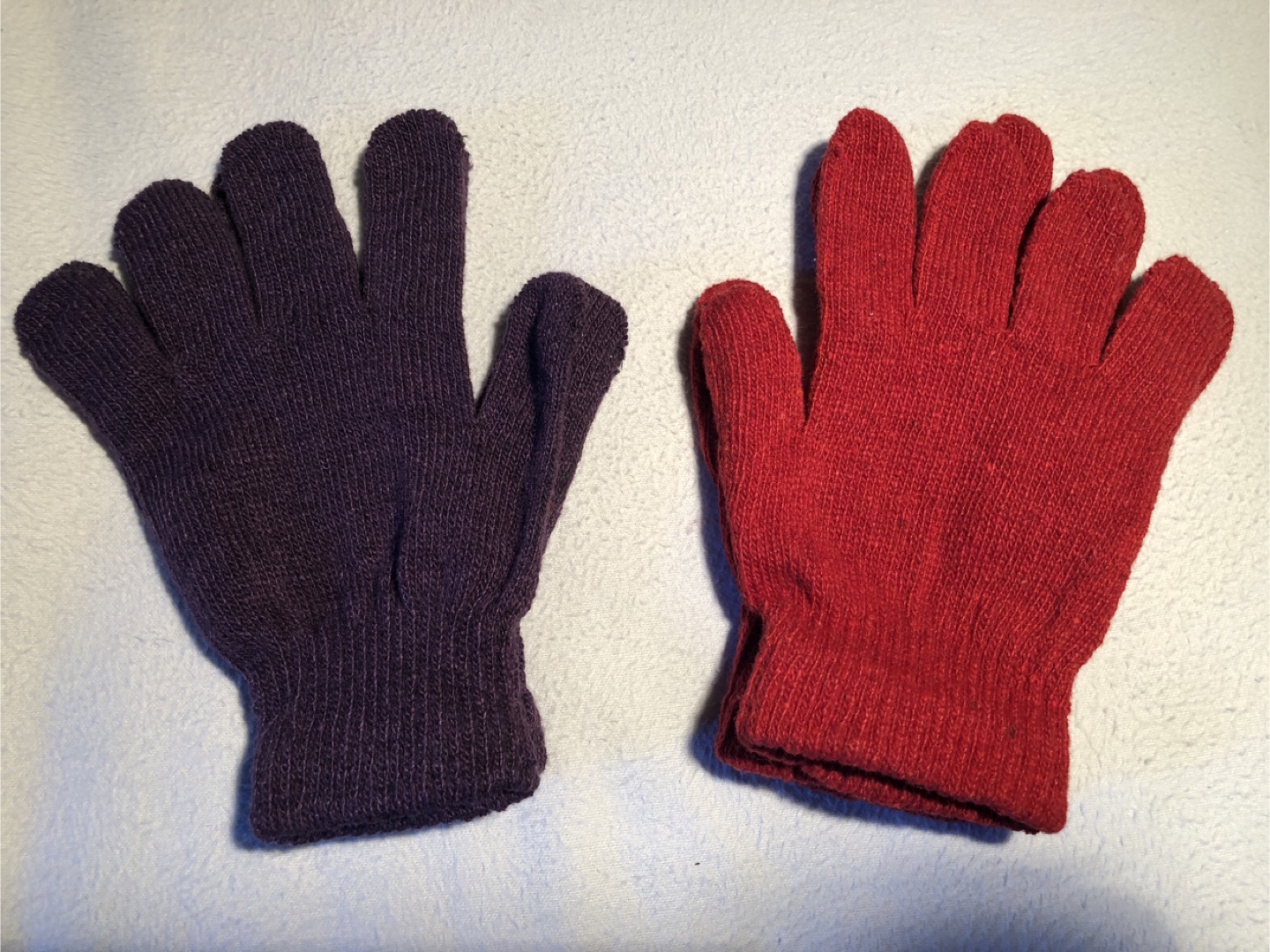 Mini Knit Gloves - Red and Purple 🏆 - photo 2