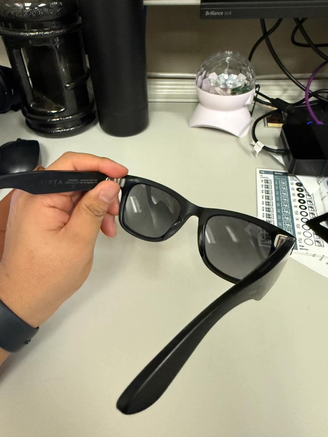 RayBans Meta Wayfarer Gen 1 Polarized - photo 3