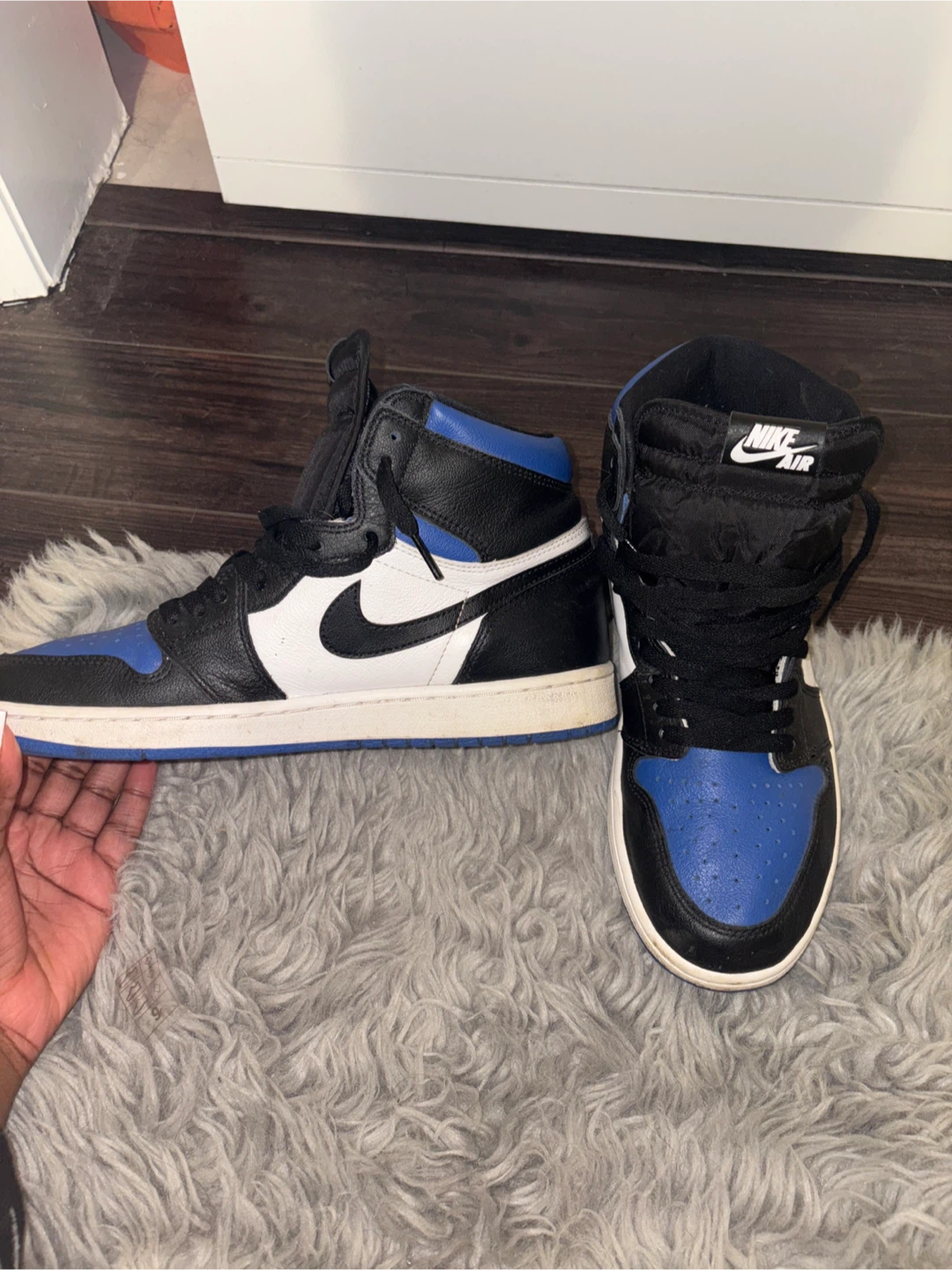 Nike Air Jordan 1 High Shoes - photo 2