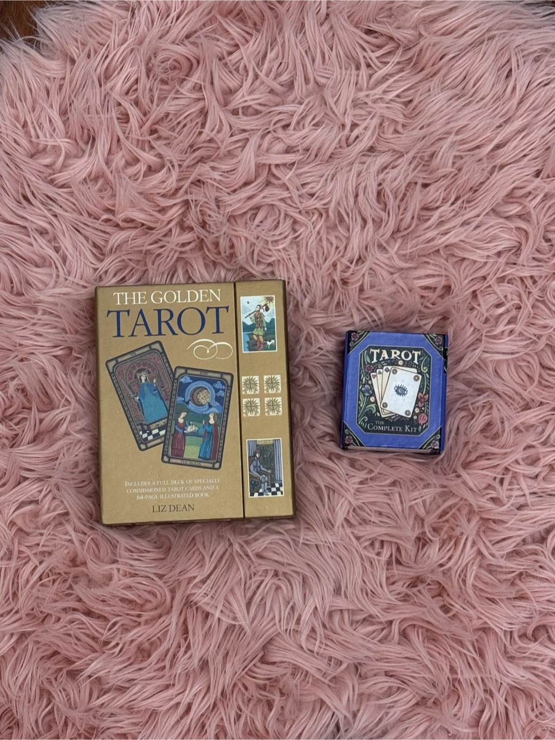 The Golden Tarot Complete Kit with Illustrated Book