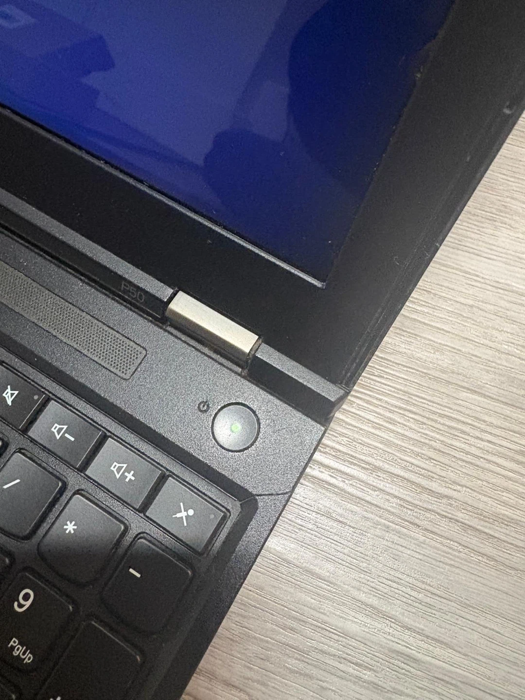[USED!] Lenovo ThinkPad P50 Workstation Laptop - photo 3
