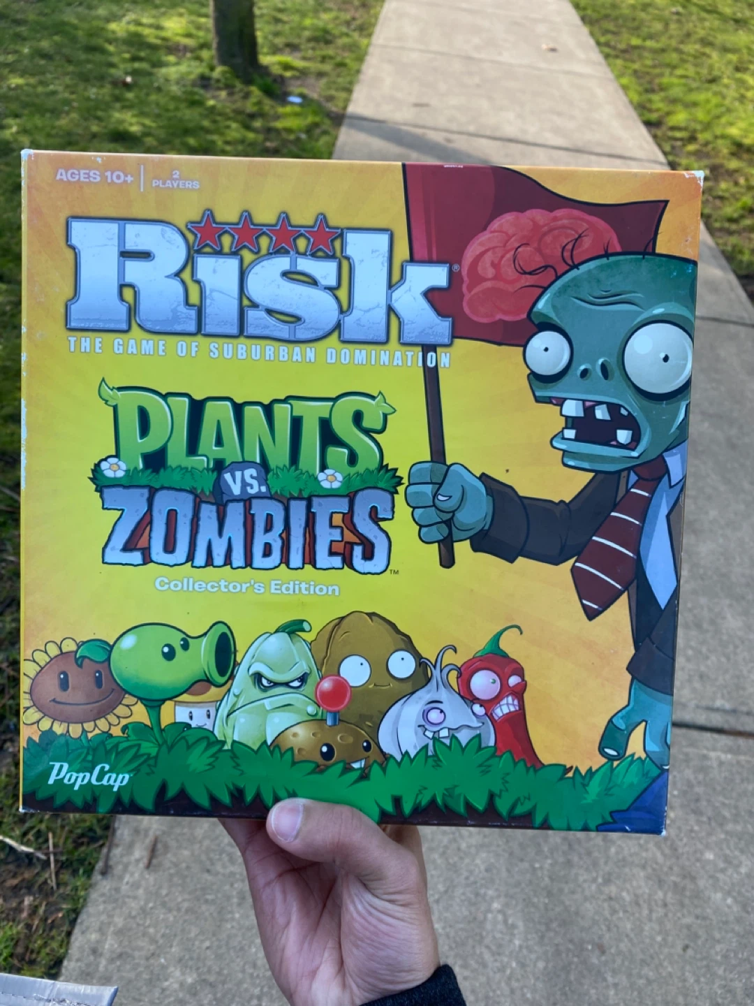 Risk: Plants vs. Zombies Collector's Edition Board Game