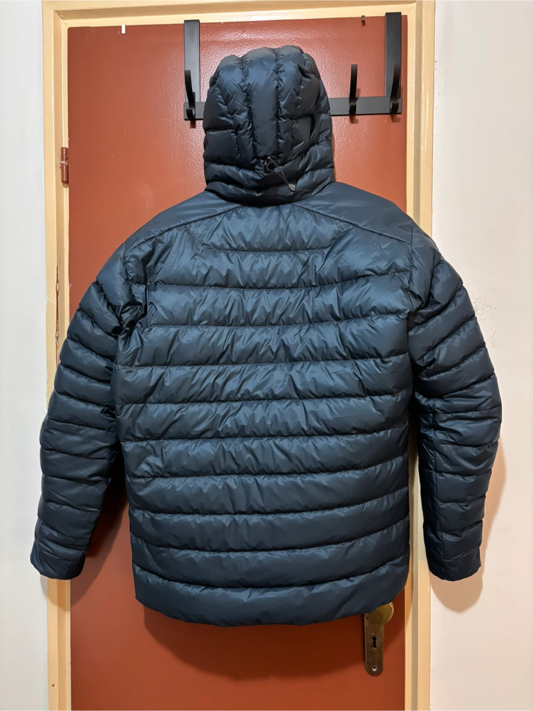 Arc’teryx Cerium Hoody Down Jacket – Men’s Medium (Nightscape) - photo 3