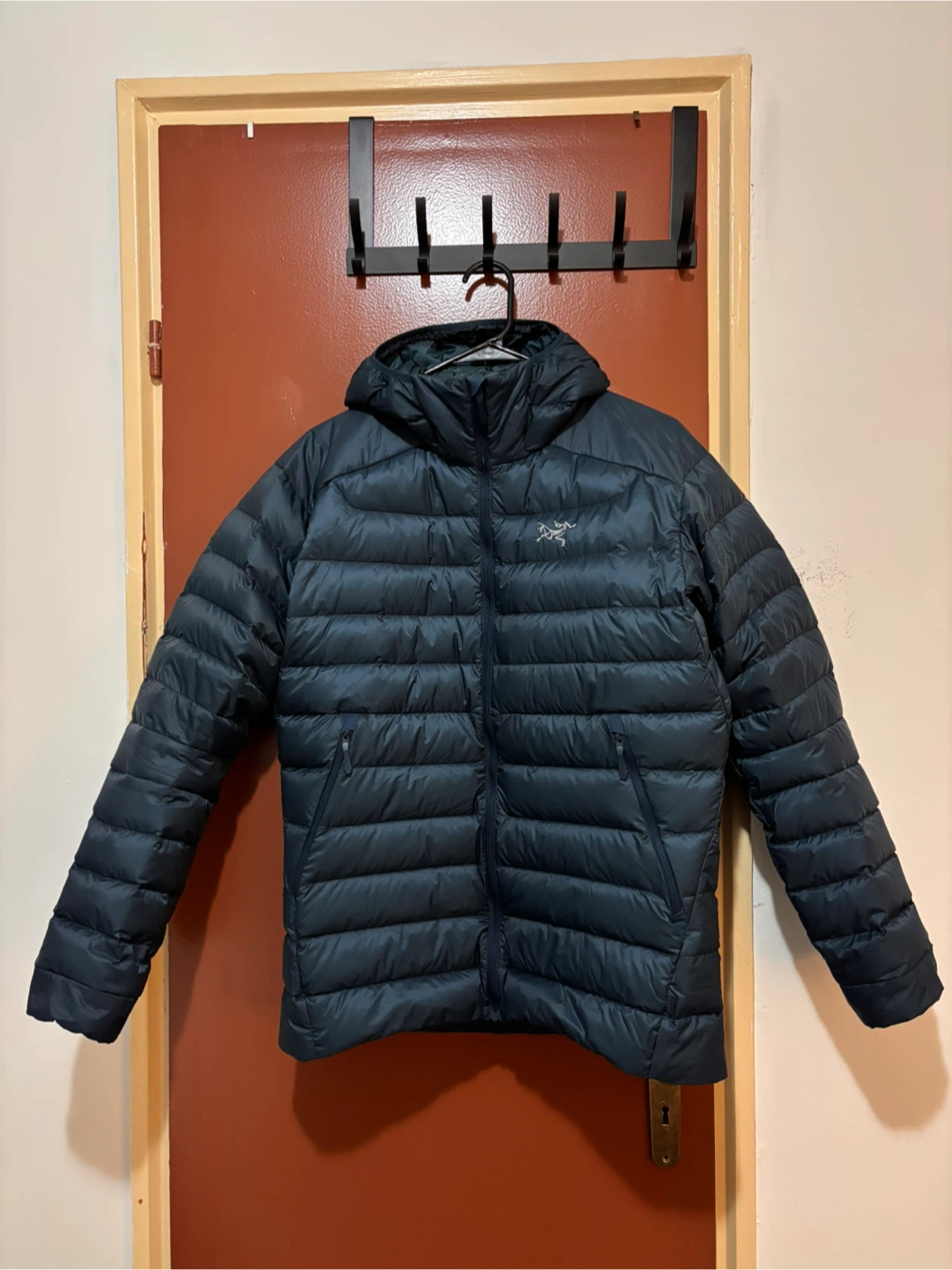 Arc’teryx Cerium Hoody Down Jacket – Men’s Medium (Nightscape)