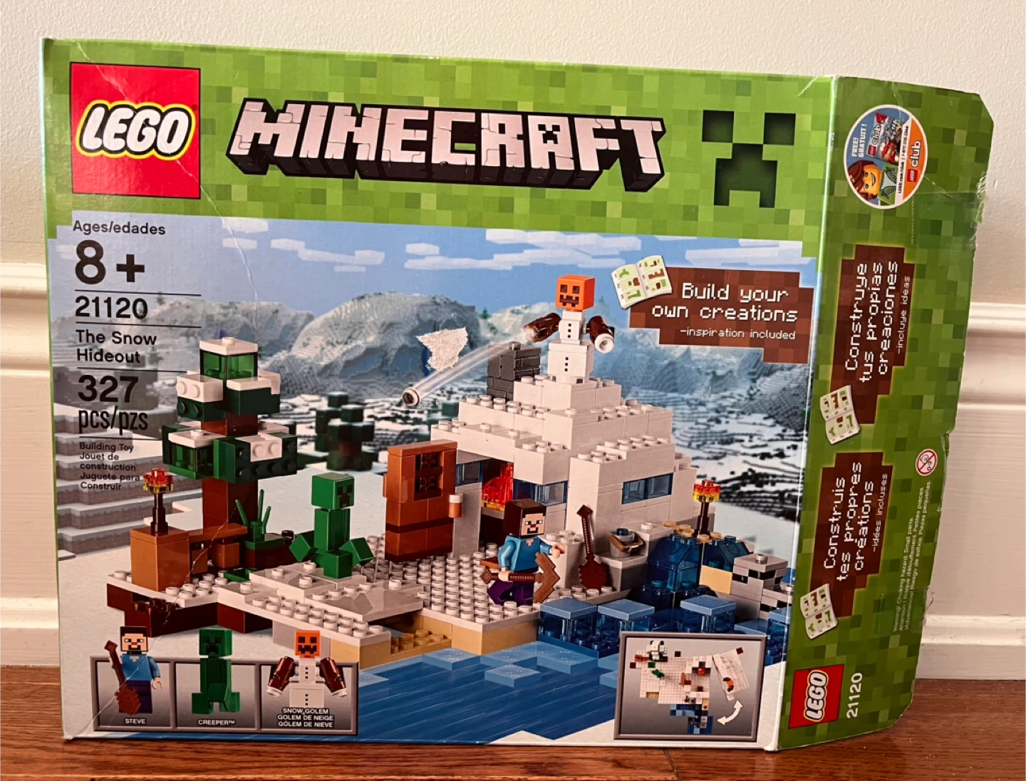 Lego - Minecraft - The Snow Hideout (partially incomplete)
