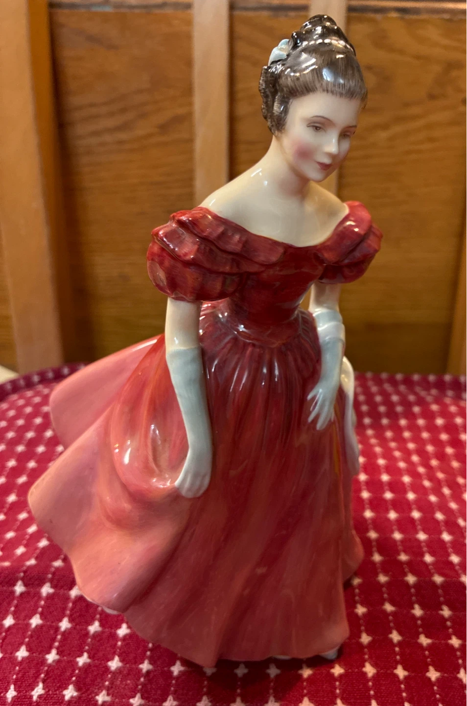 Vintage Royal Doulton “Winsome” Figurine - photo 2