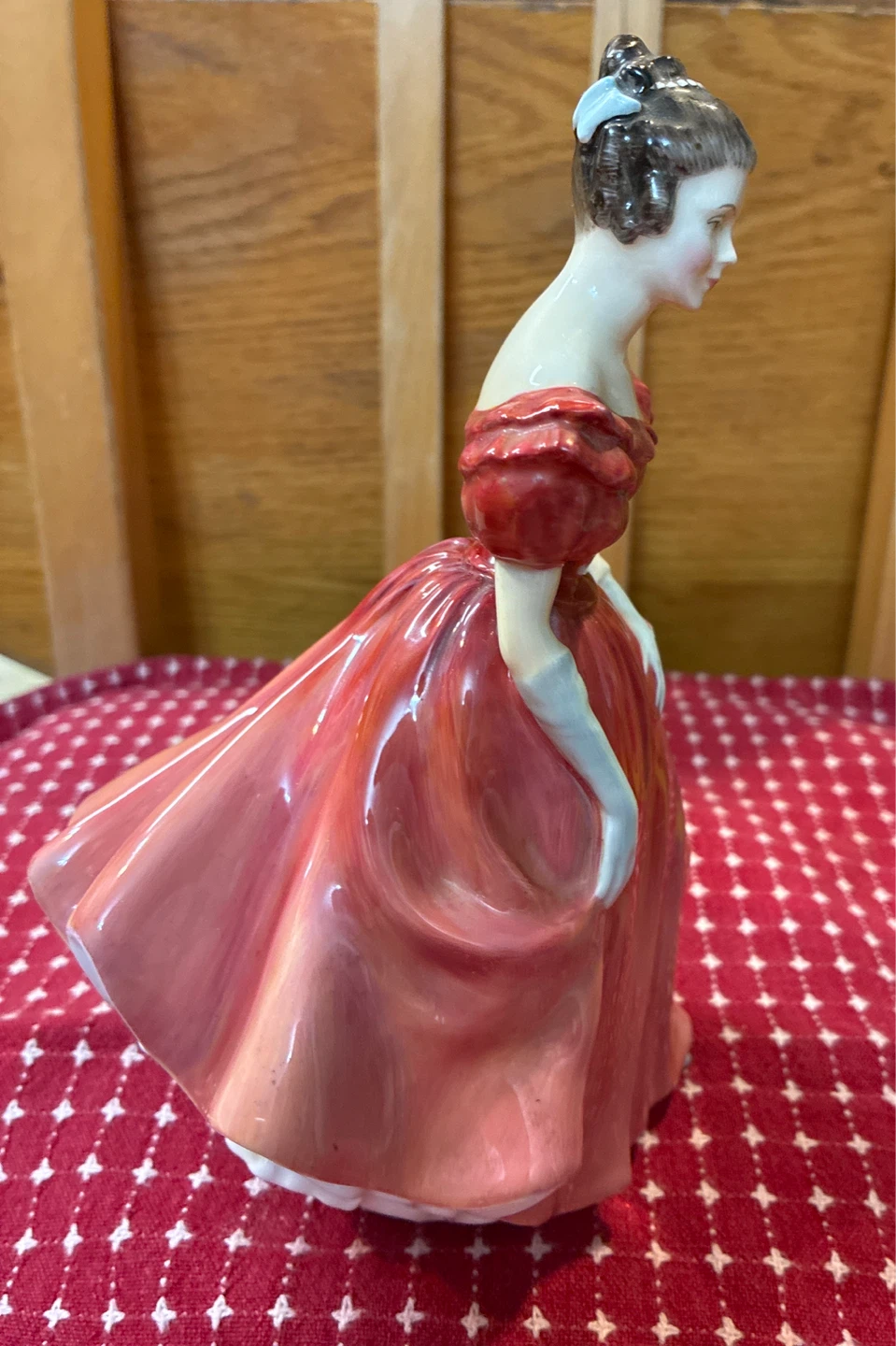 Vintage Royal Doulton “Winsome” Figurine - photo 3