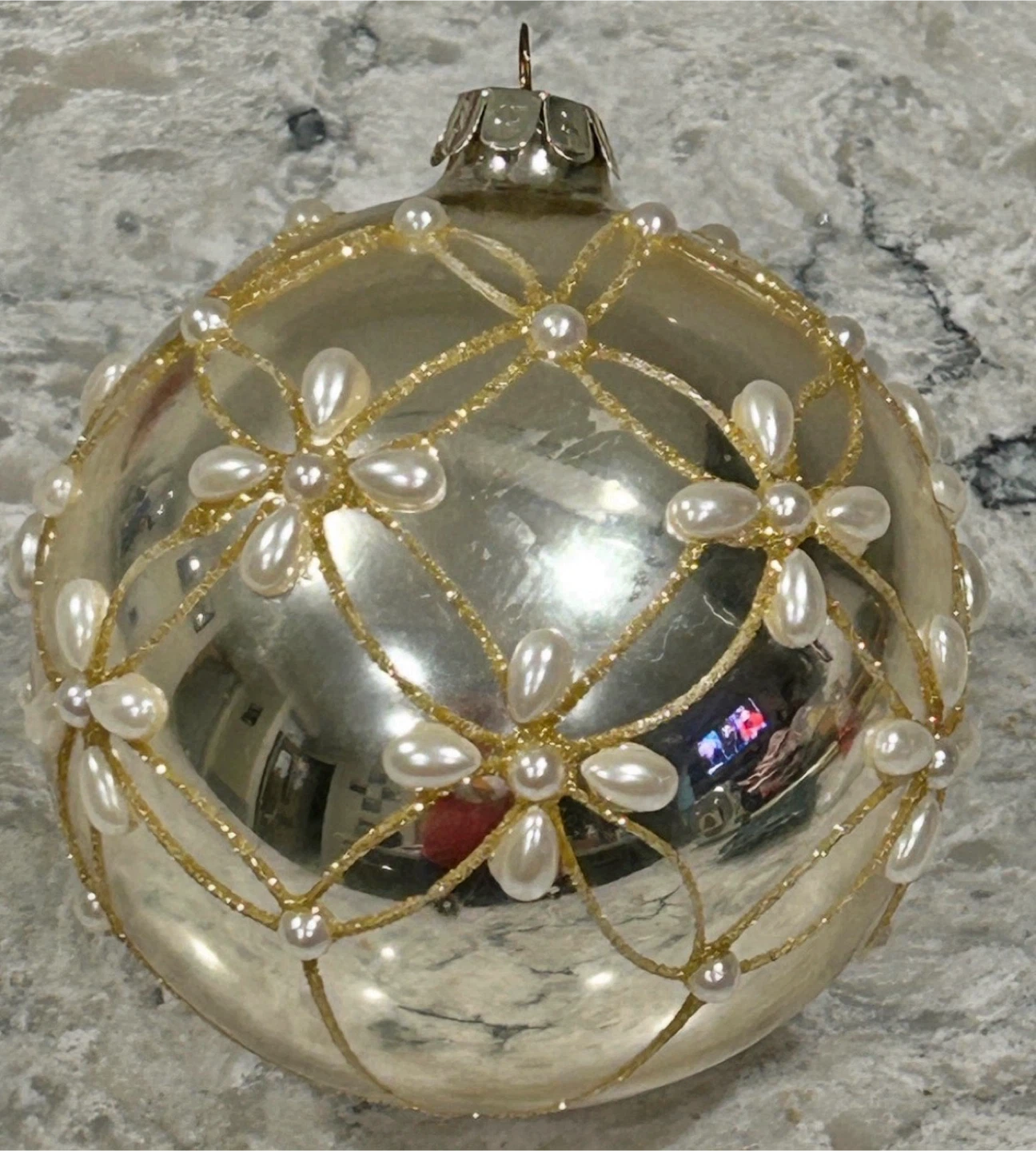 Pair of Hanging Christmas Ornaments - photo 2
