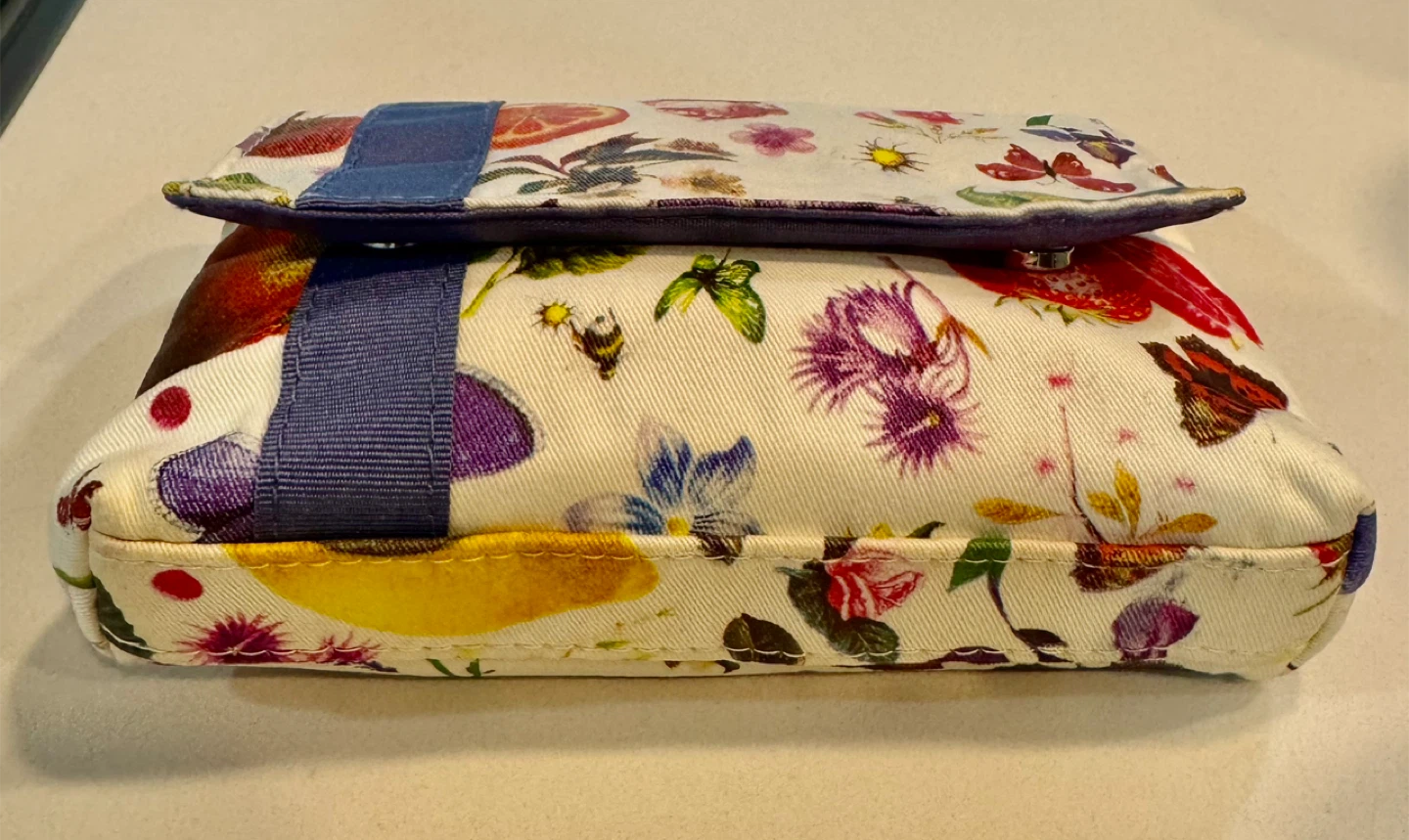 Crabtree & Evelyn Floral and Fruity Cosmetic Bag/Pouch - photo 3