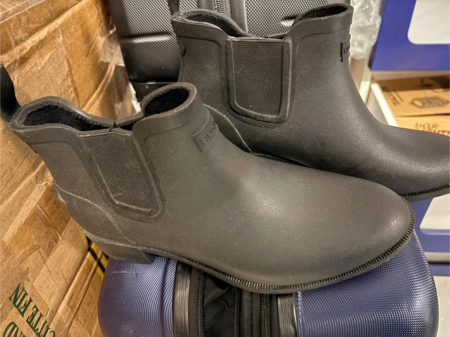 Hunter Women's Black Chelsea Boots - photo 2