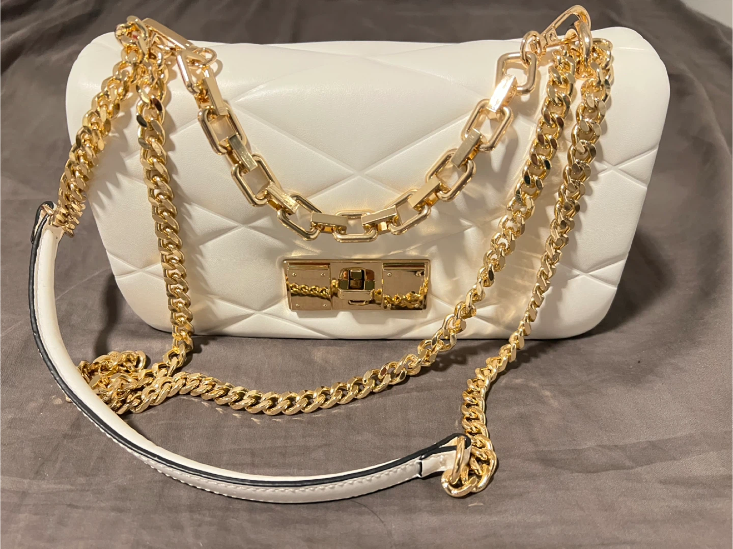 White Quilted Handbag with Gold Chain