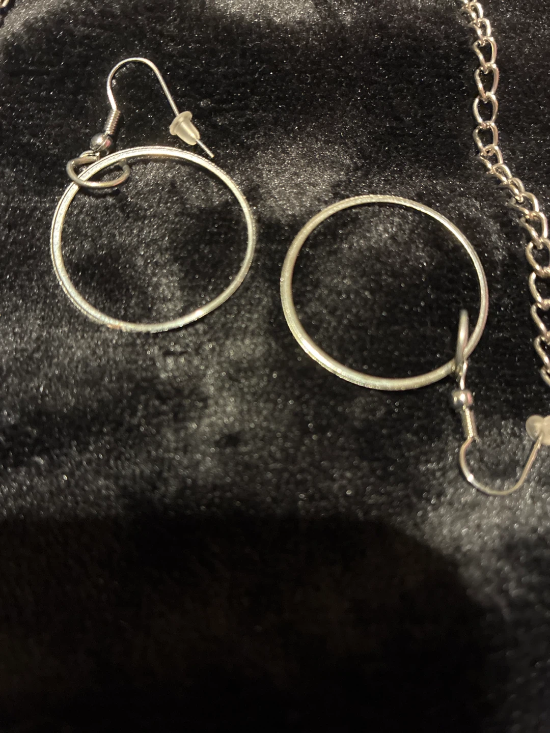 Silver Tone Necklace and Hoop Earrings Set with Red Beads - photo 3