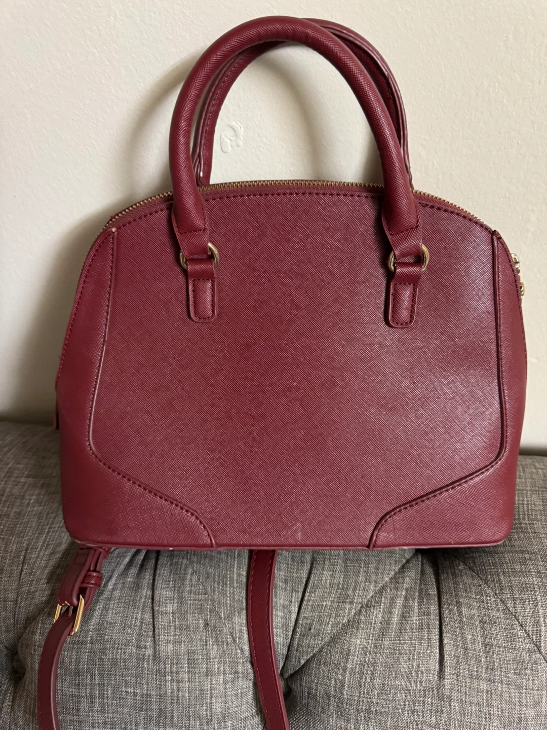 Red Satchel Handbag 🏆 - photo 3