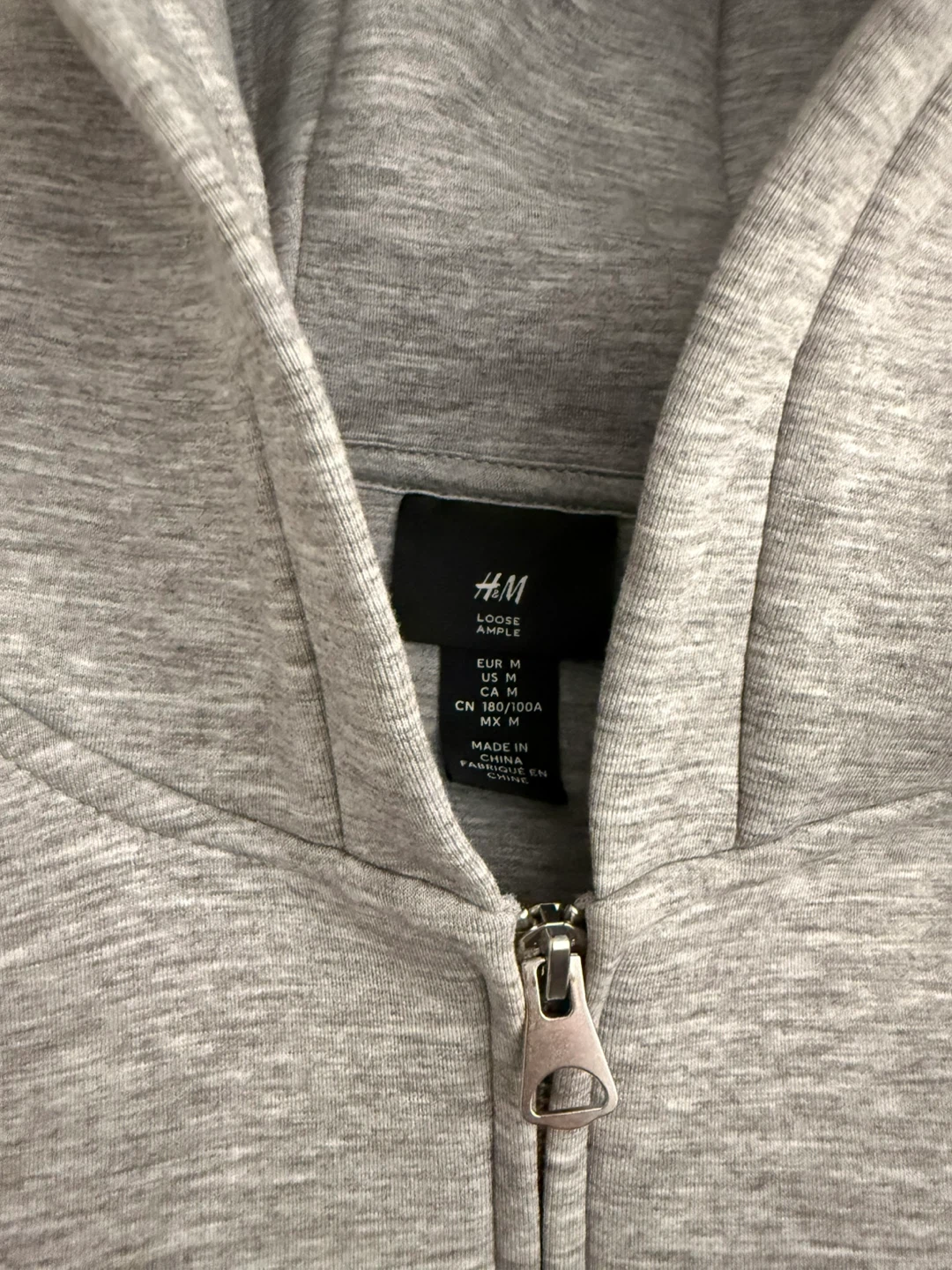 H&M ample zip up - photo 3