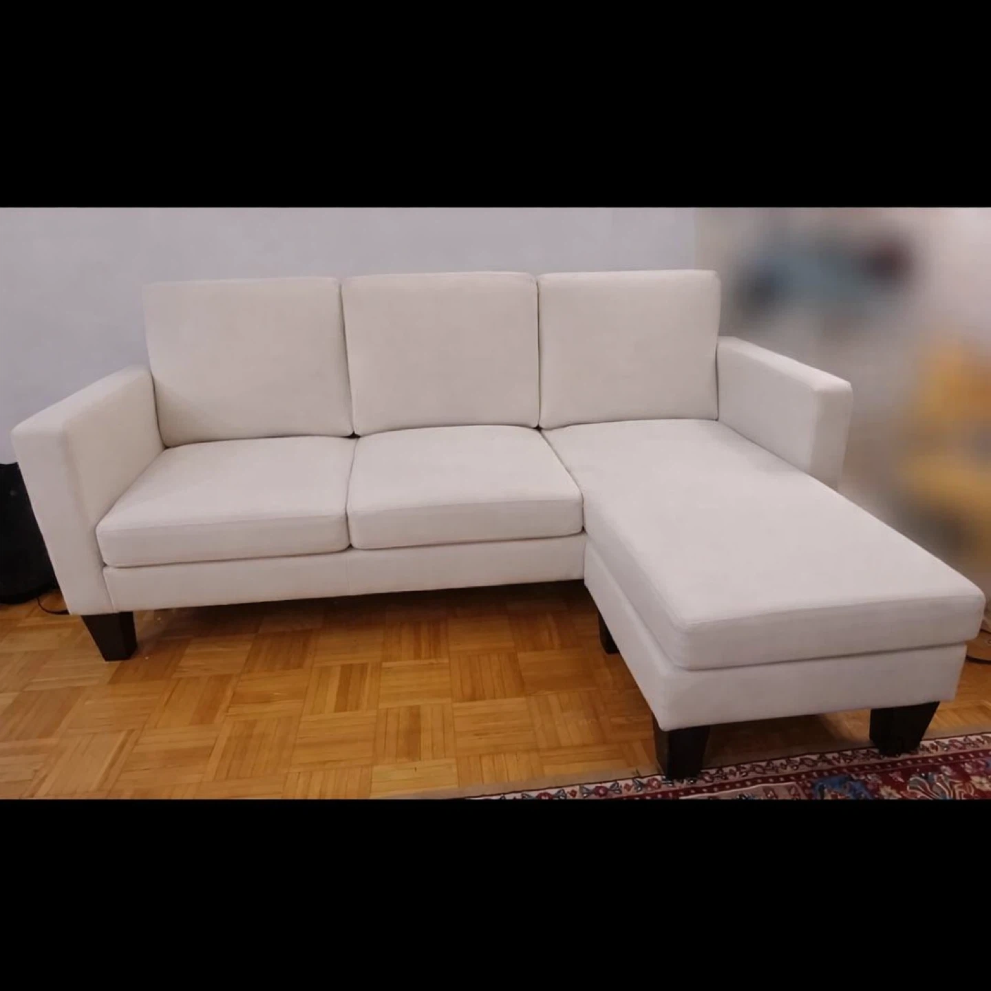 Sectional Sofa with Chaise