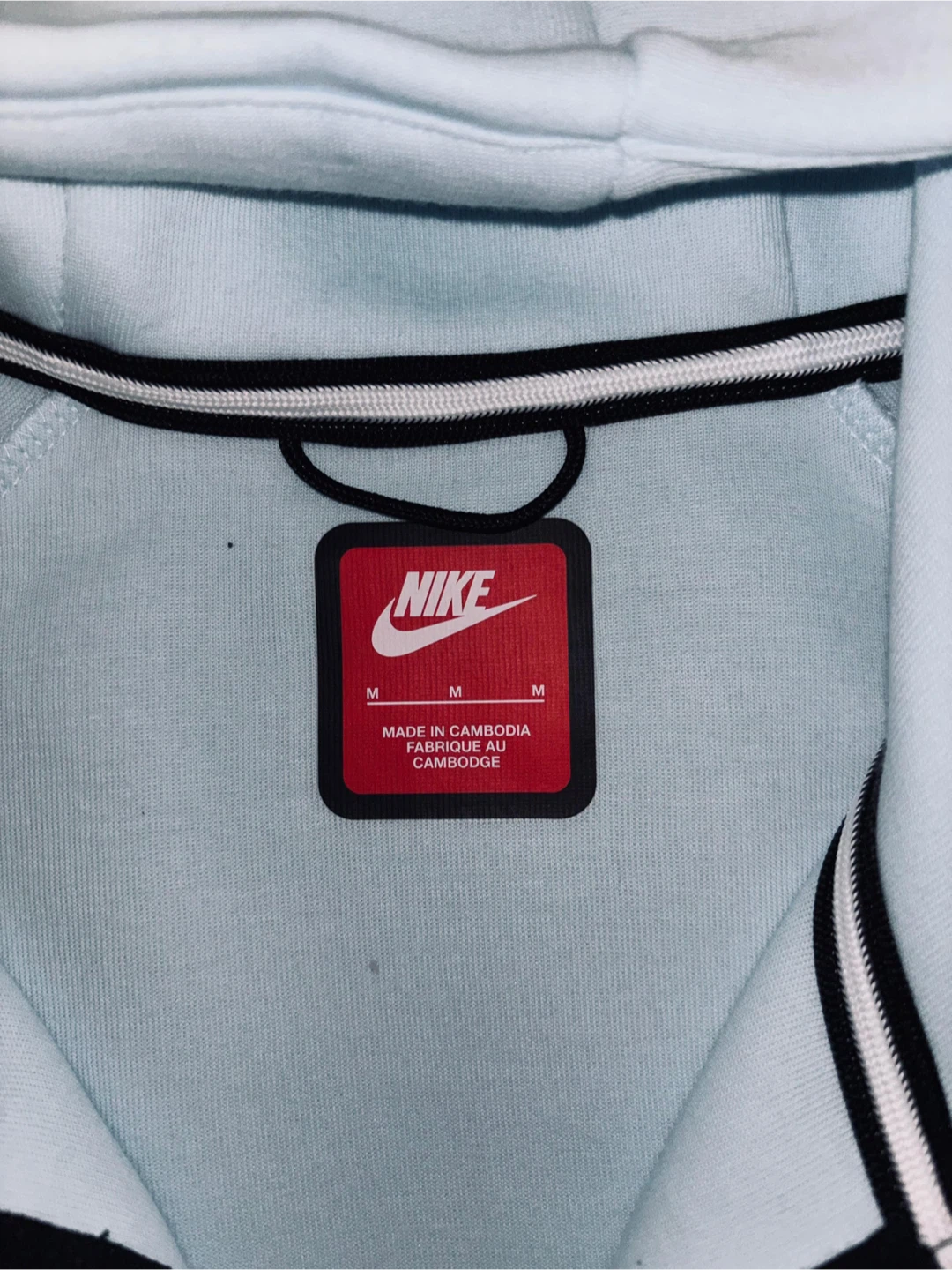 Nike Tech Fleece Hoodie and Joggers Set - photo 2