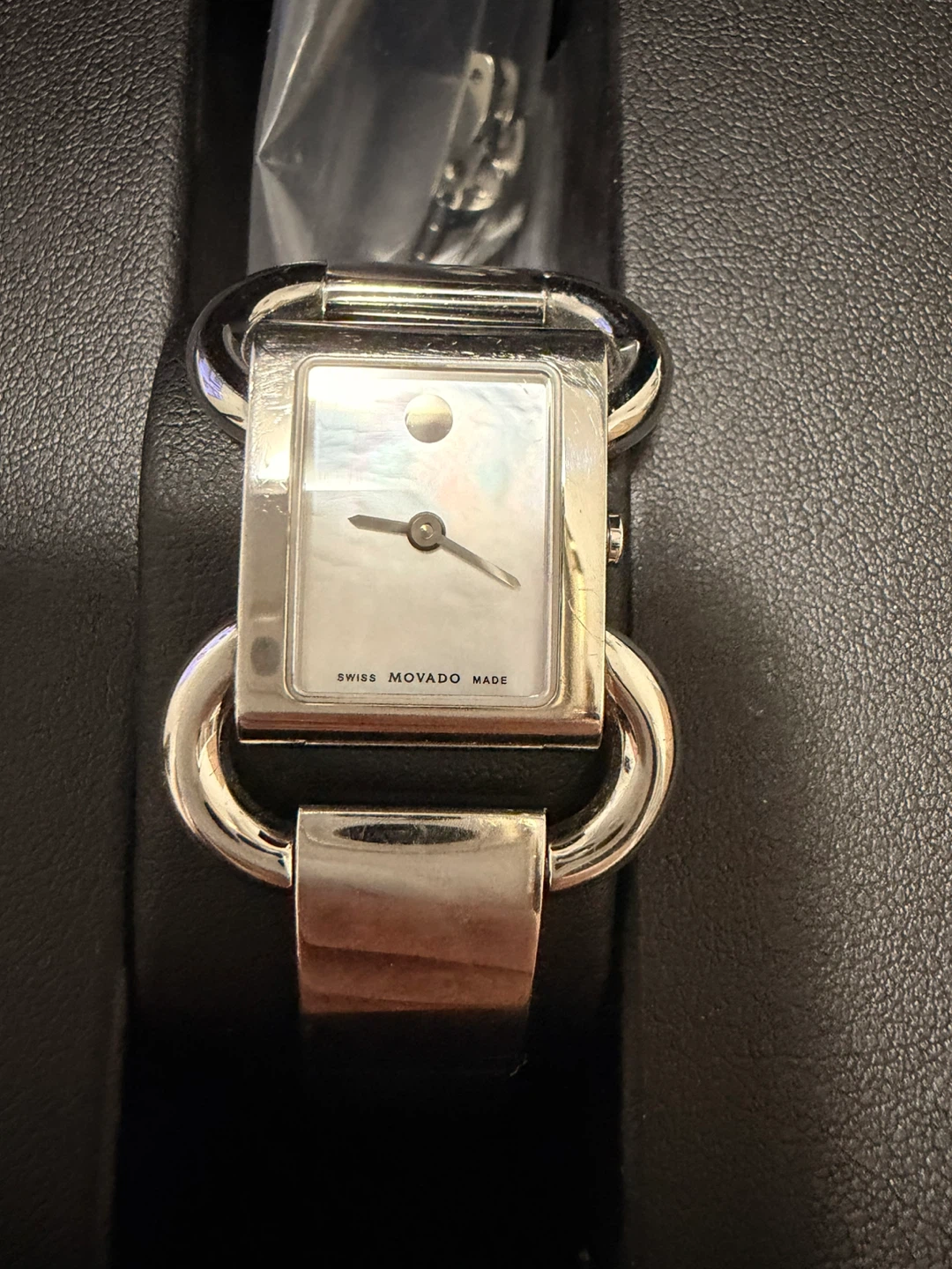 Movado Women's Watch - Stainless Steel Swiss Made - photo 4