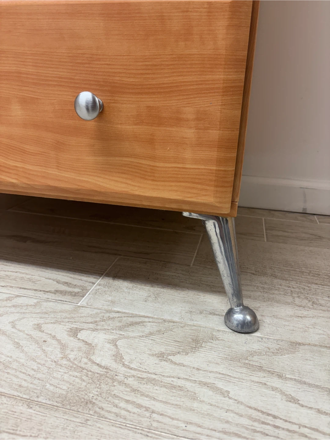 5-Drawer Dresser | Light Wood + Metal Legs - photo 5