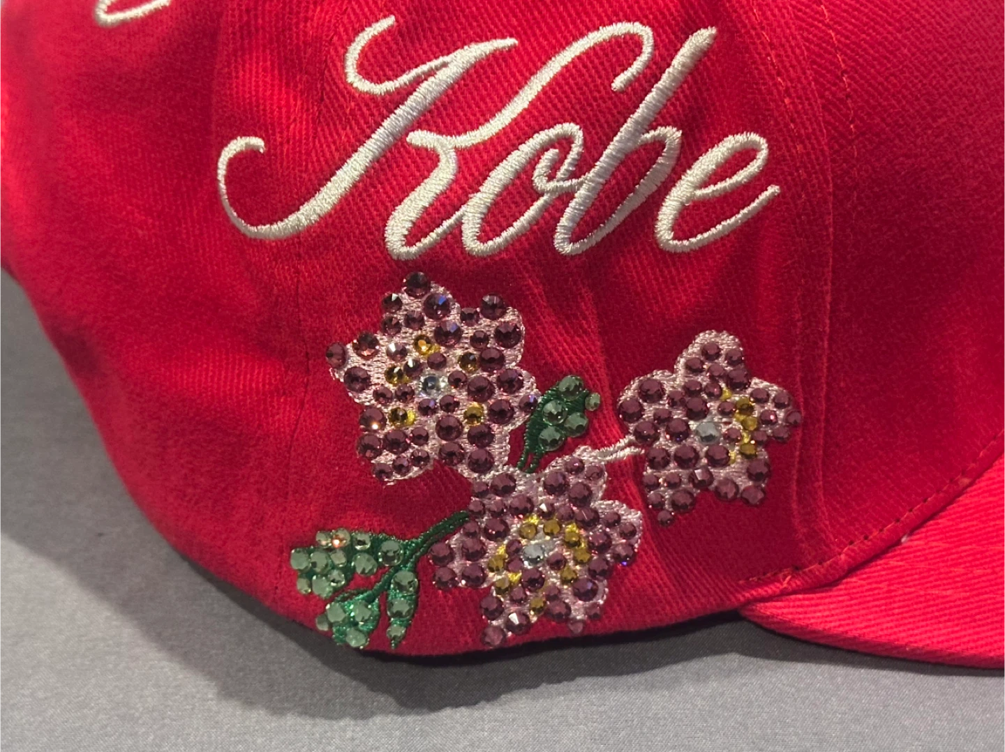 HOMME + FEMME Red Embroidered Cities Snapback Hat - photo 4