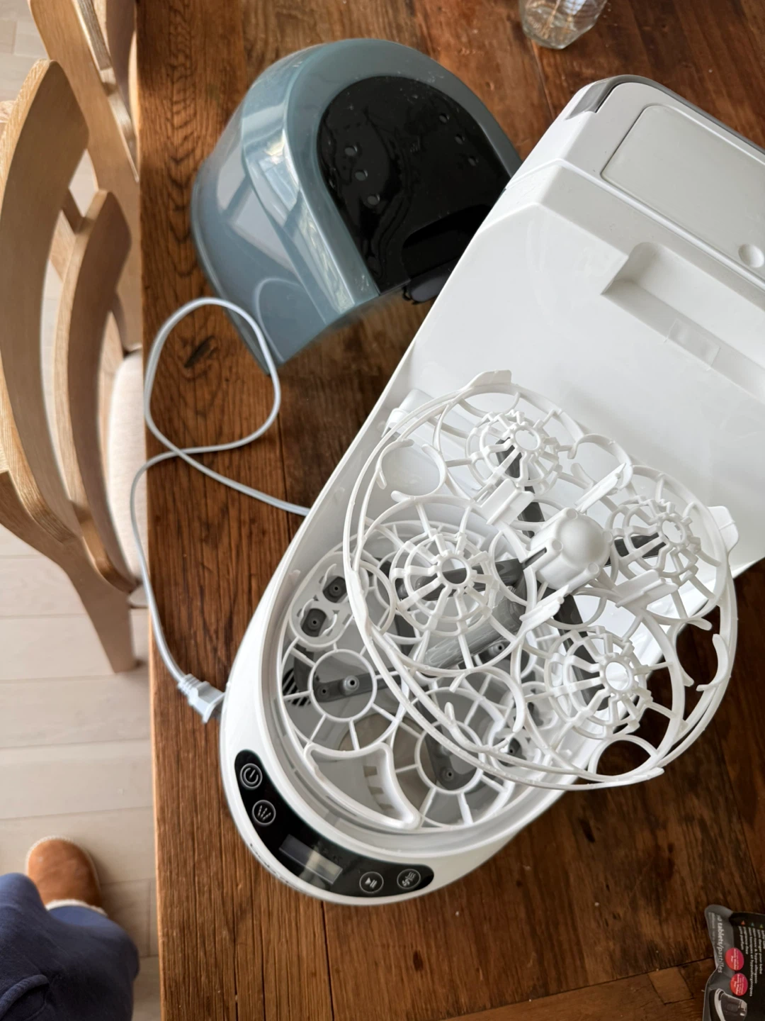 Baby Brezza Pro Bottle Washer Sterilizer & Dryer - photo 3